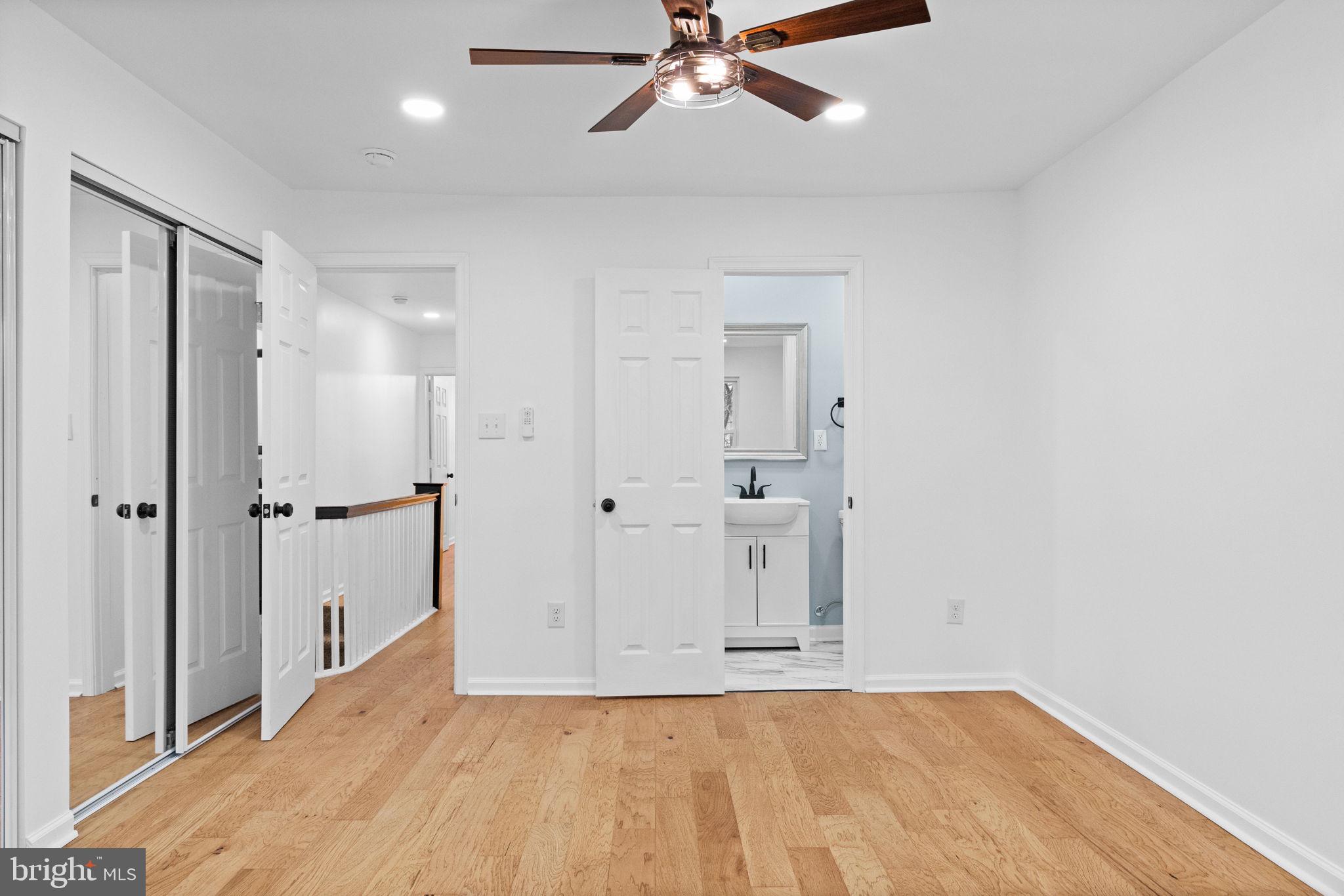 WEST OAK LANE - Residential