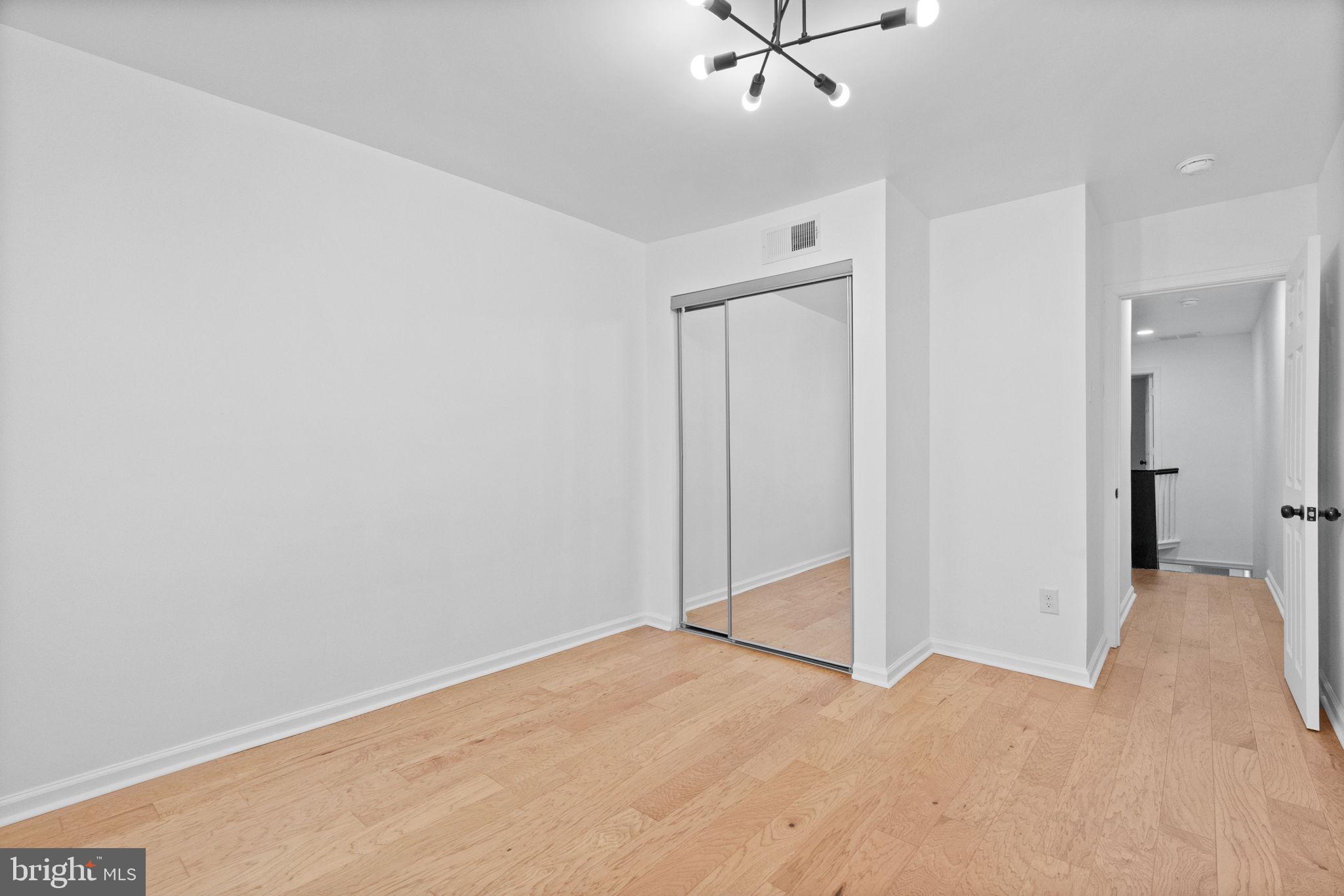 WEST OAK LANE - Residential