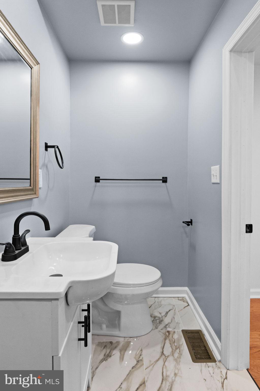 WEST OAK LANE - Residential