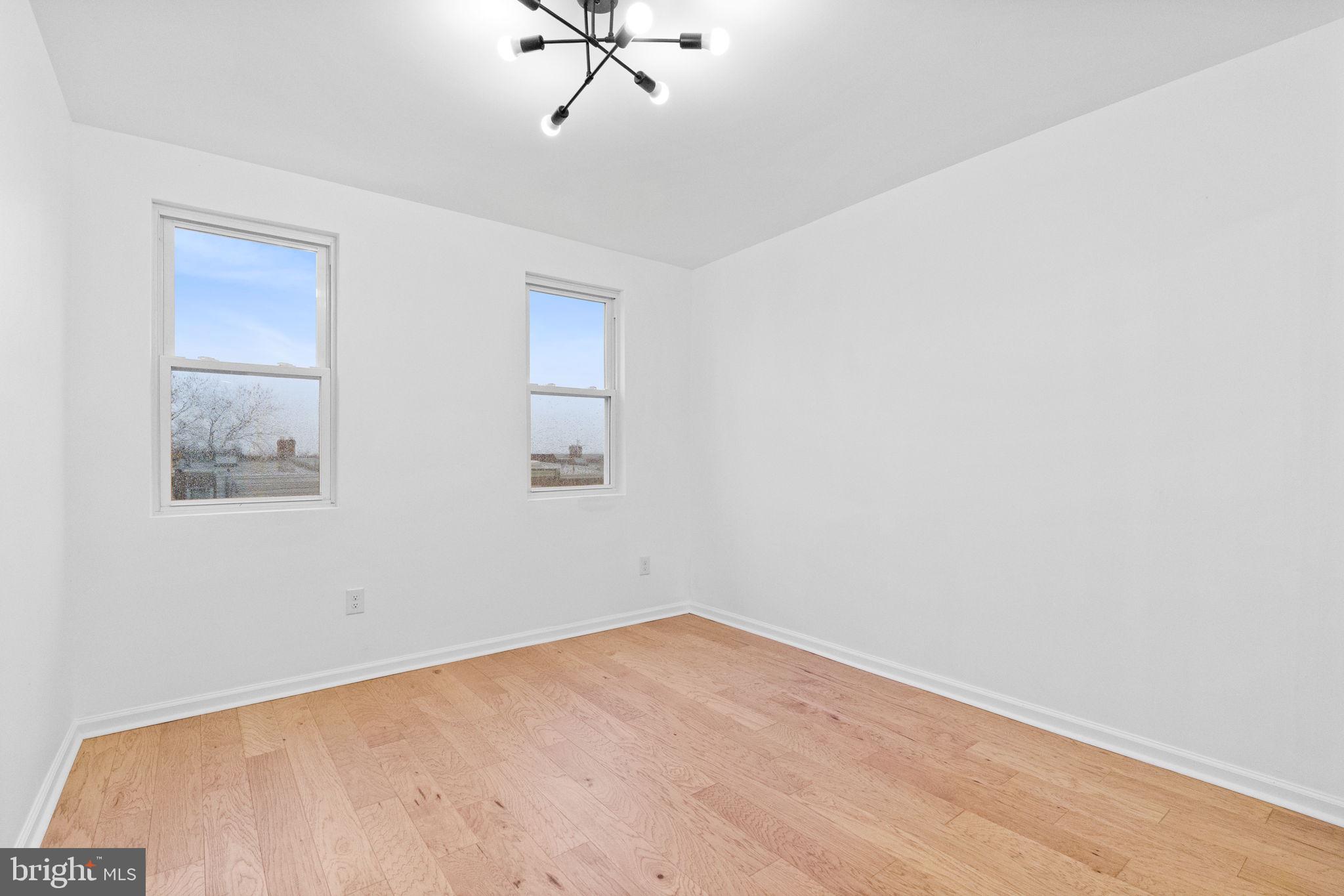 WEST OAK LANE - Residential