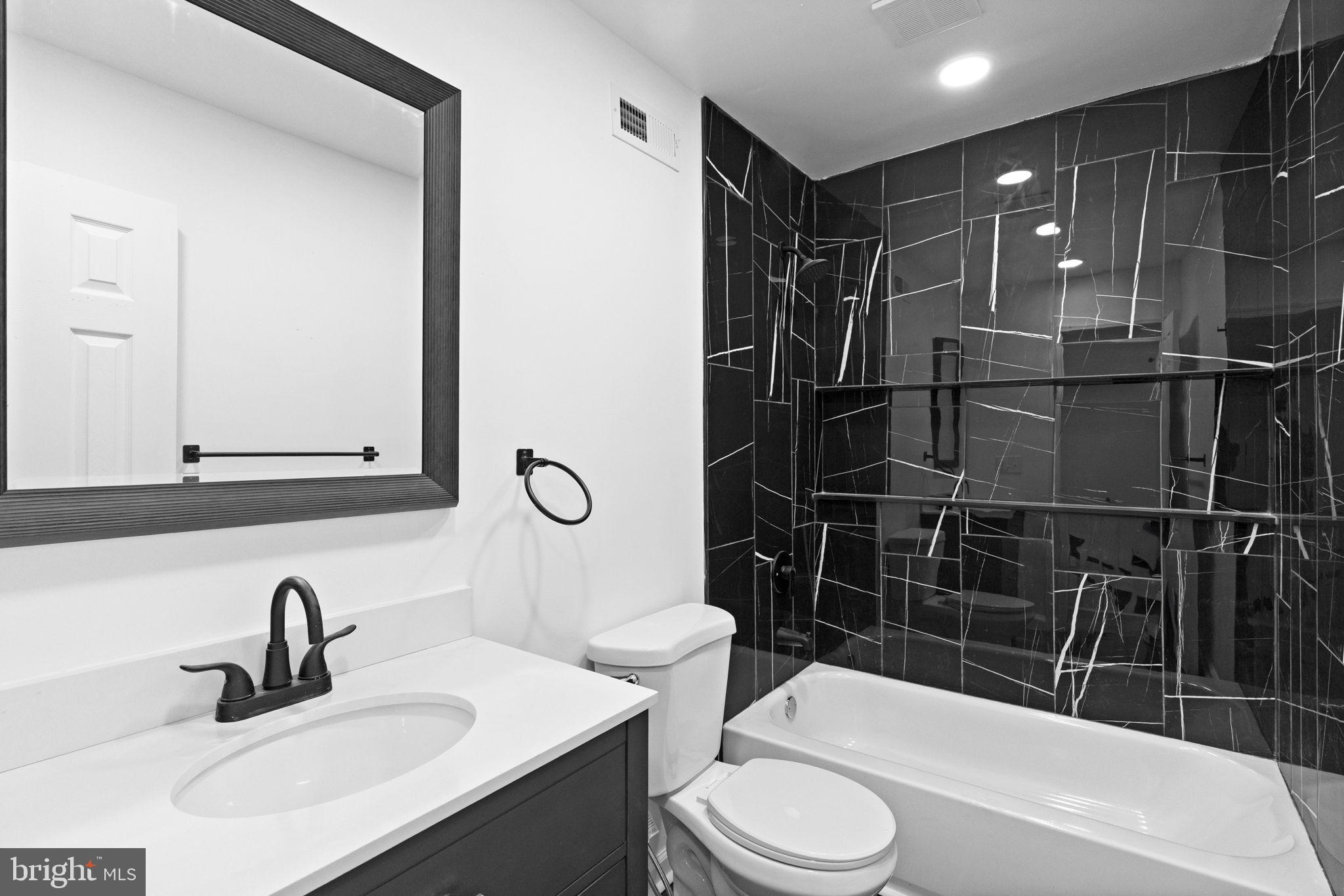 WEST OAK LANE - Residential