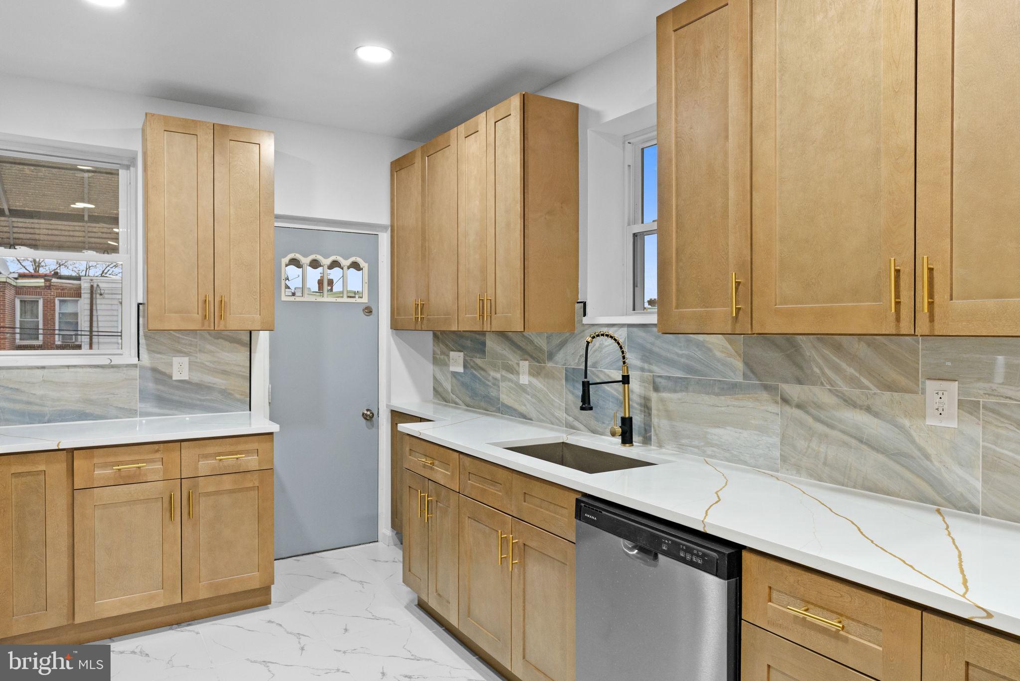 WEST OAK LANE - Residential