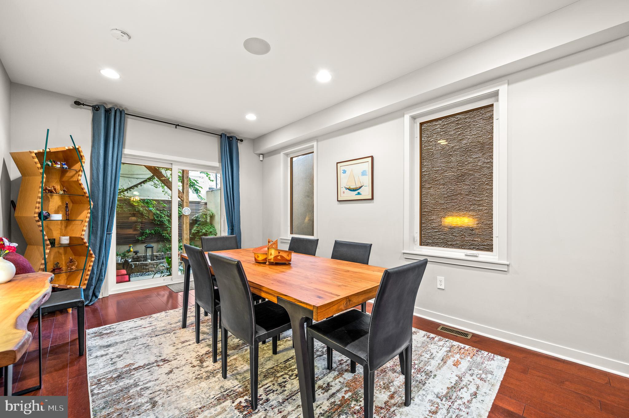 GRADUATE HOSPITAL - Residential