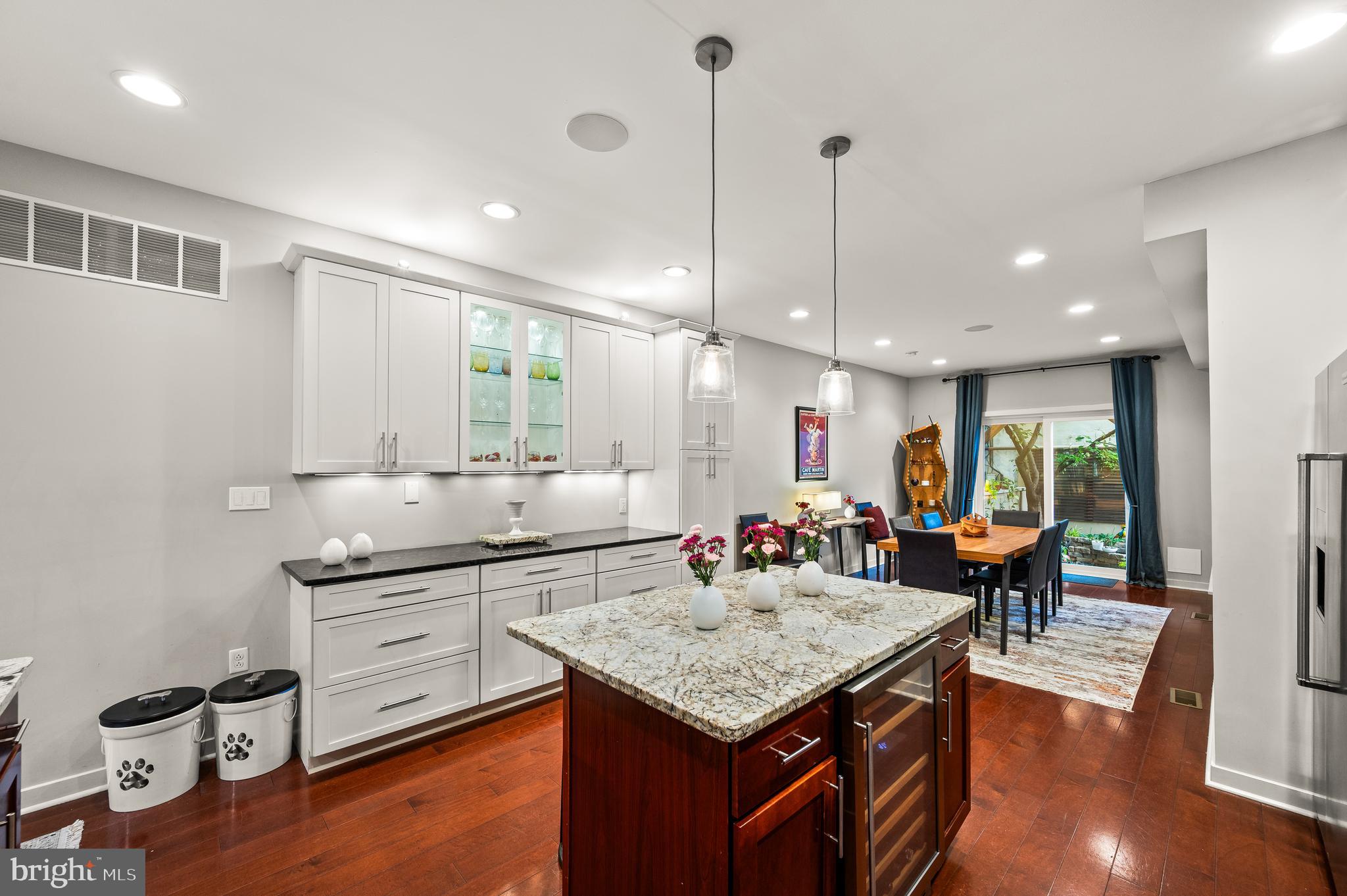 GRADUATE HOSPITAL - Residential