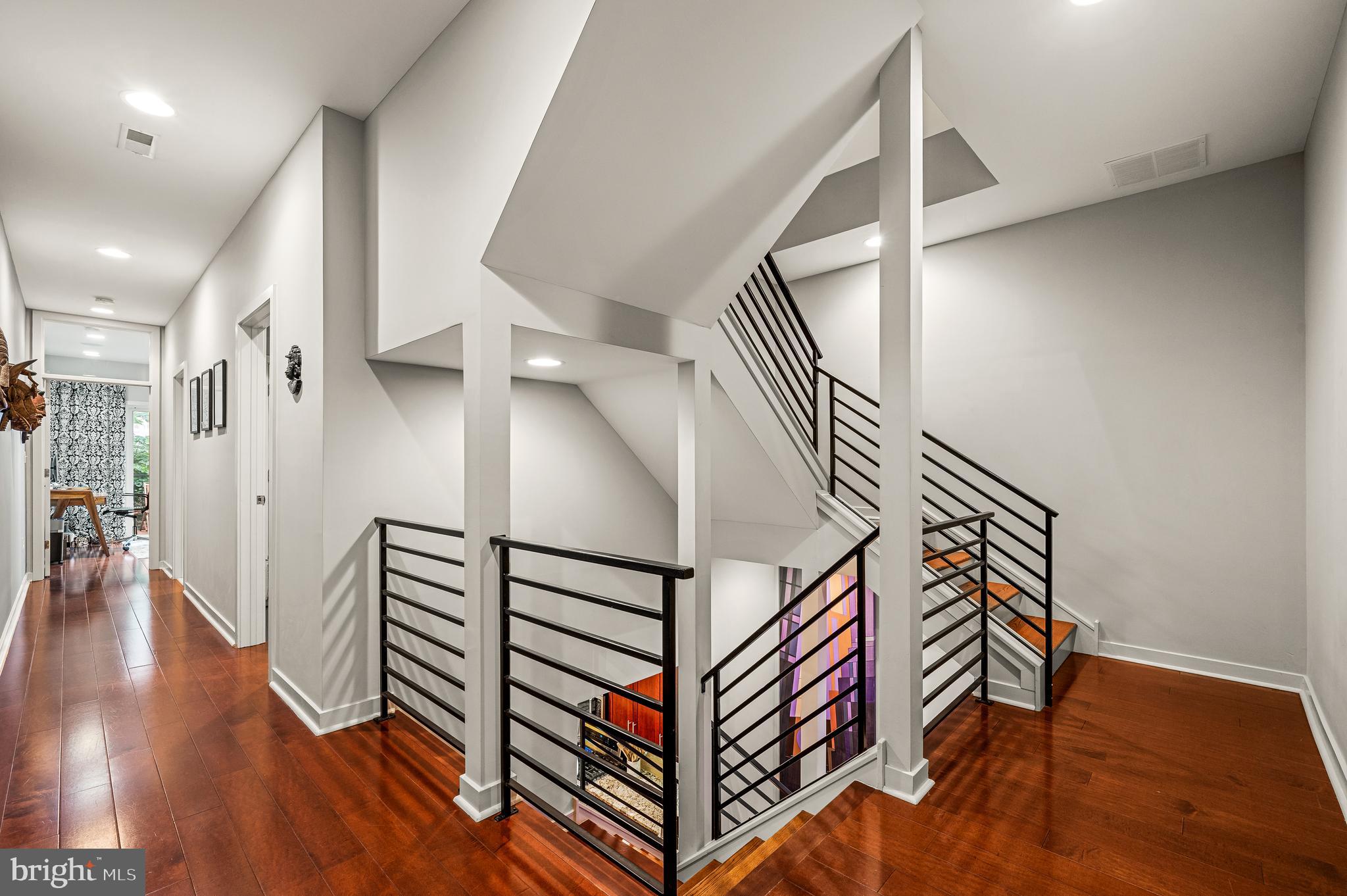 GRADUATE HOSPITAL - Residential