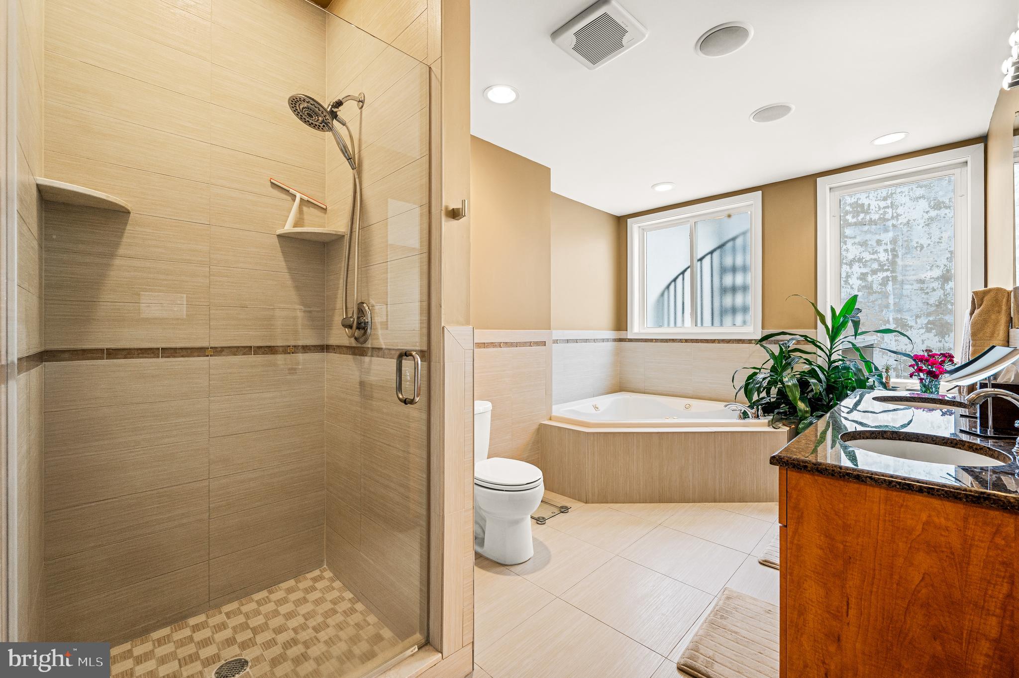 GRADUATE HOSPITAL - Residential