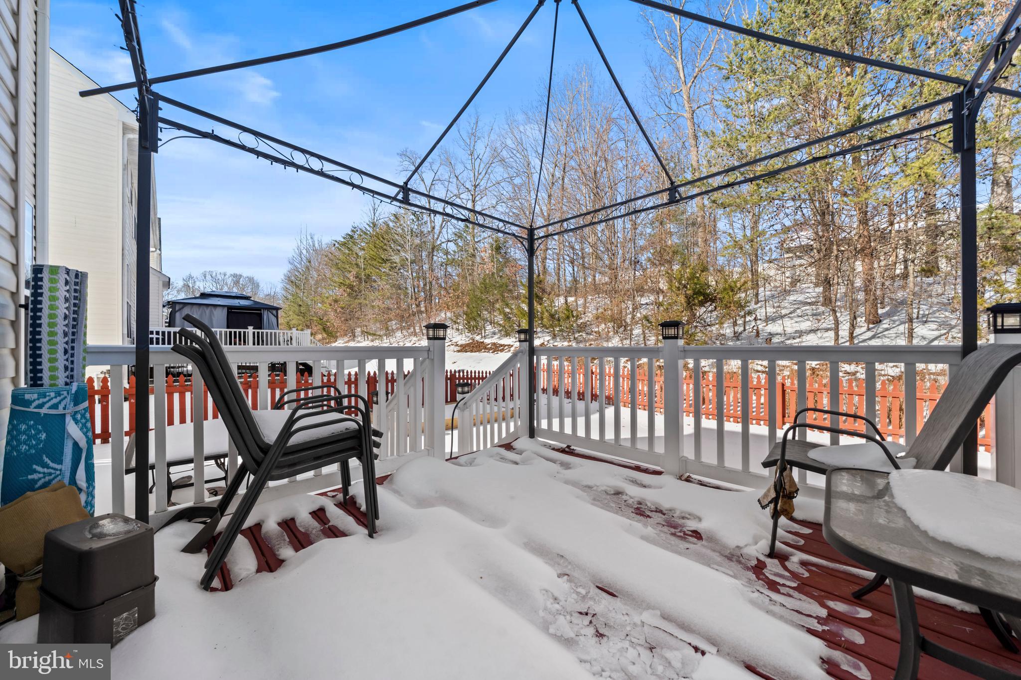 SALEM FIELDS - Residential