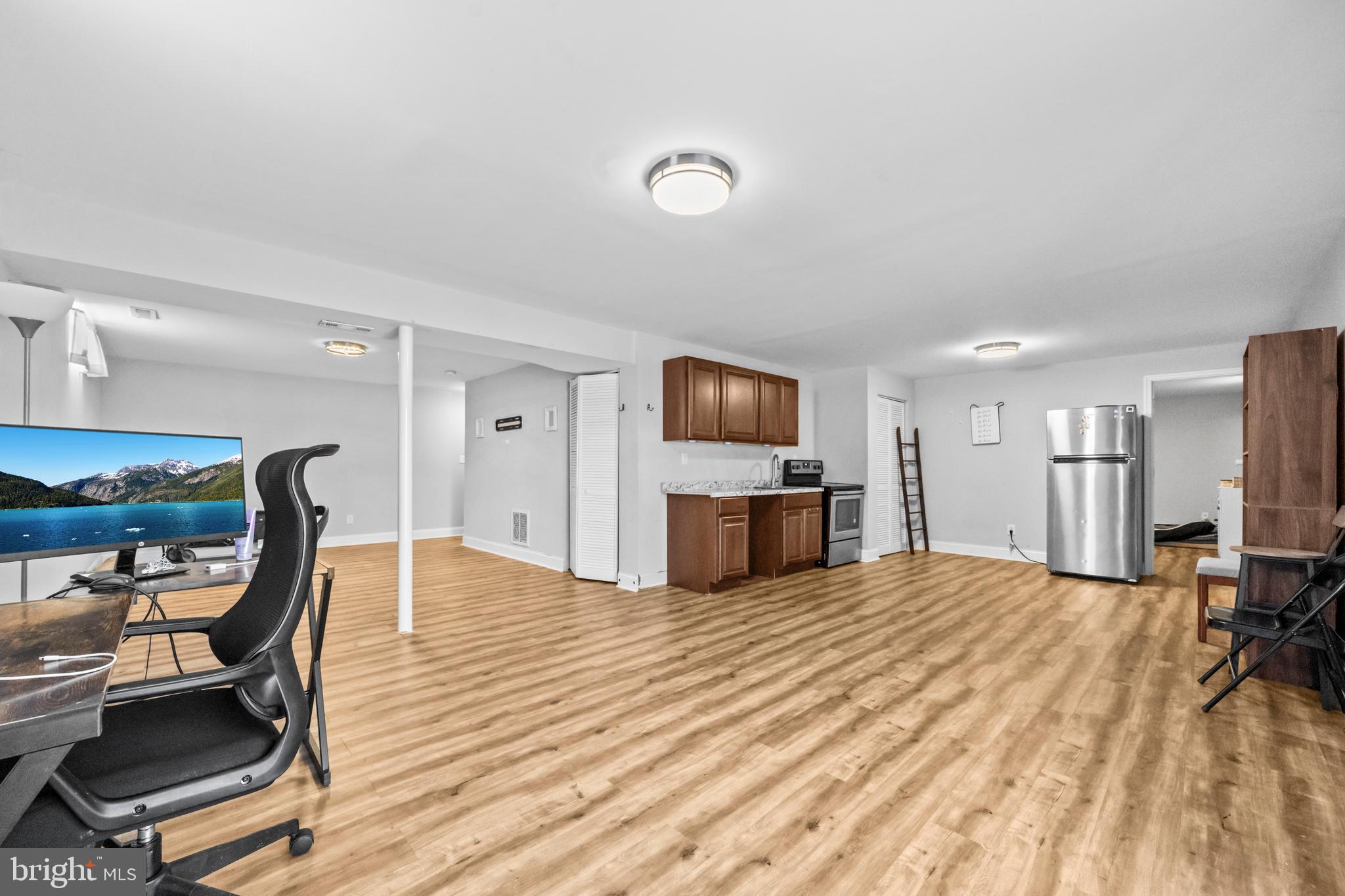 SALEM FIELDS - Residential