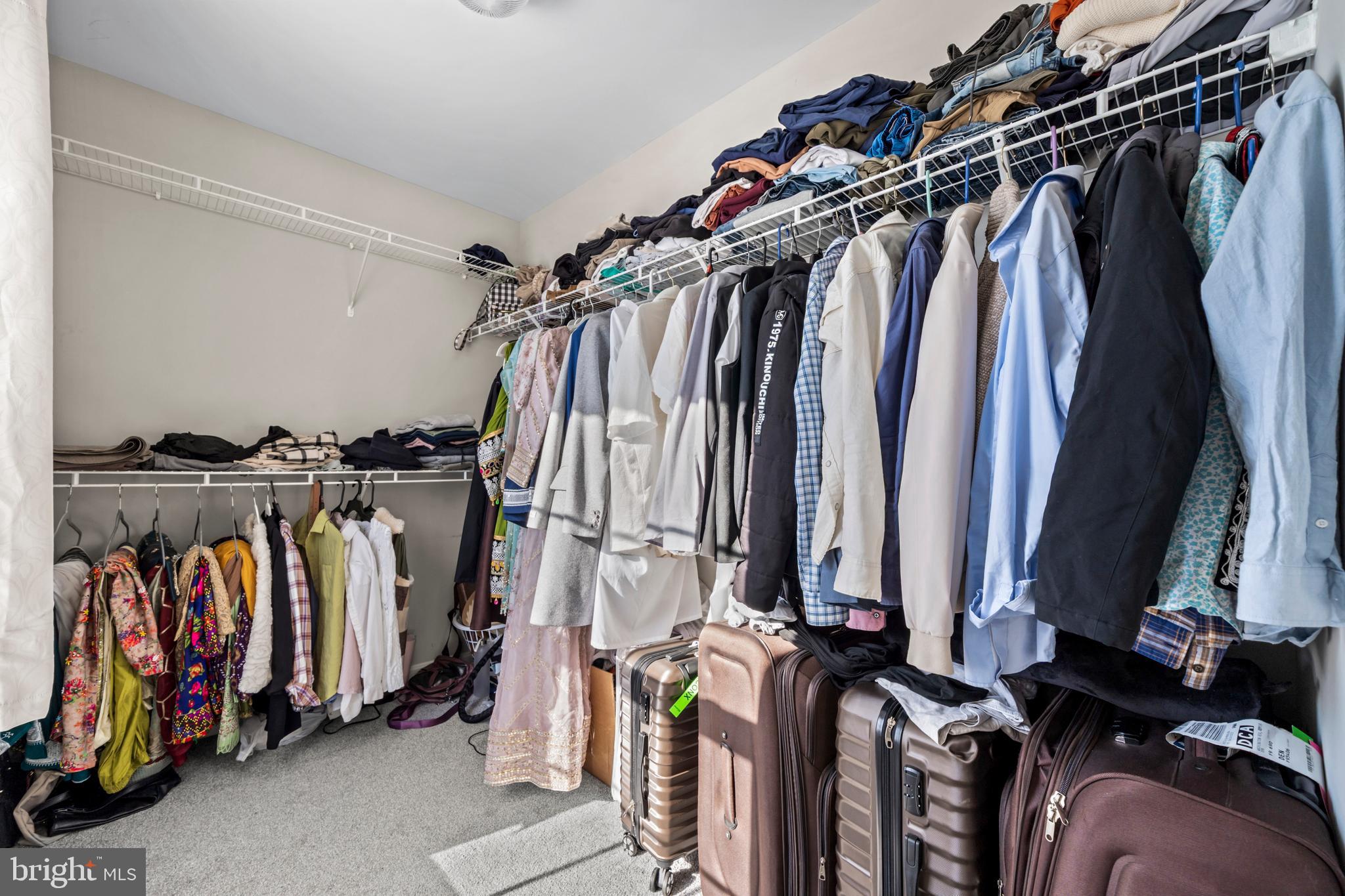 SALEM FIELDS - Residential