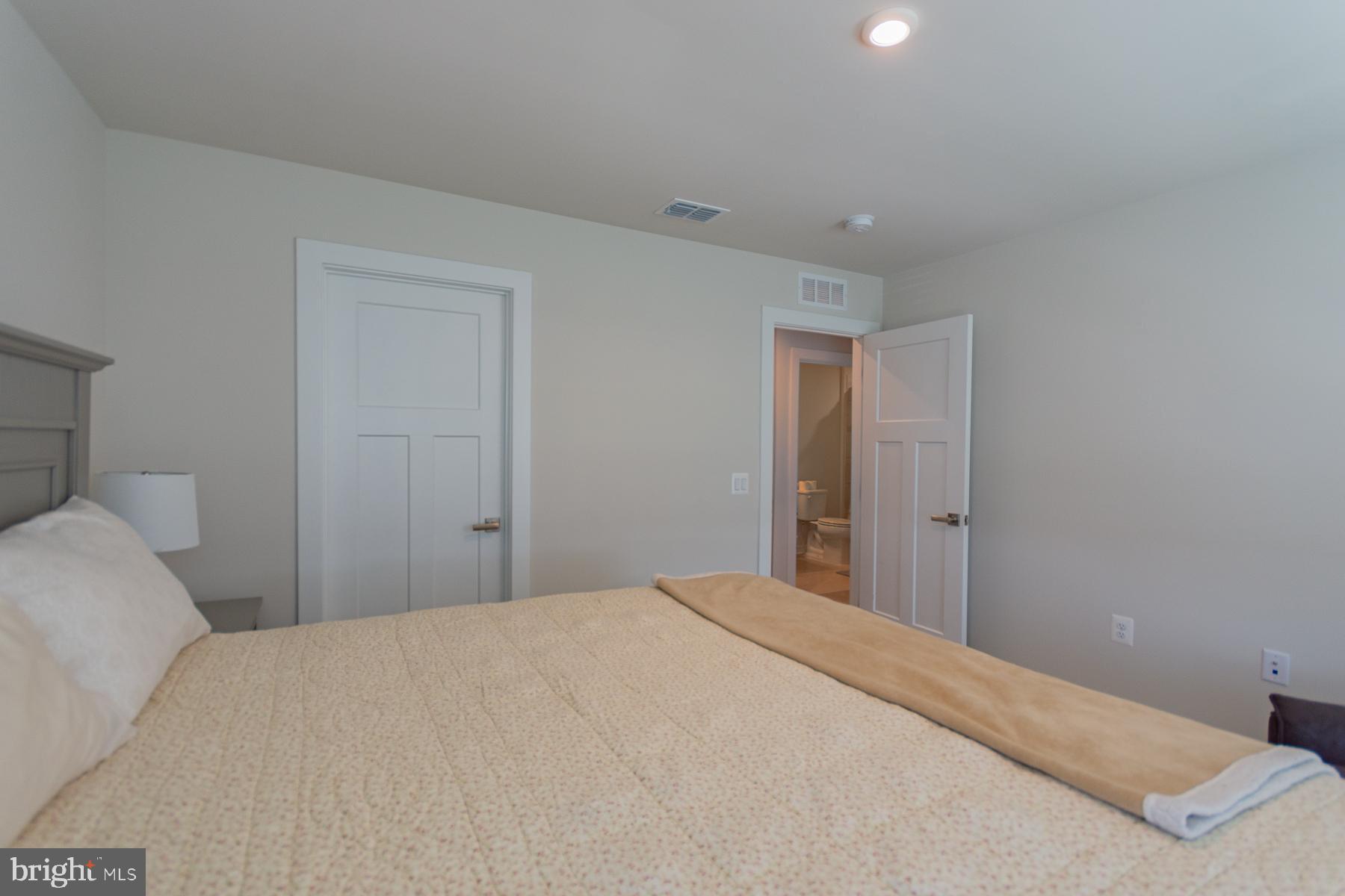 ARCADIA NORTH - Residential