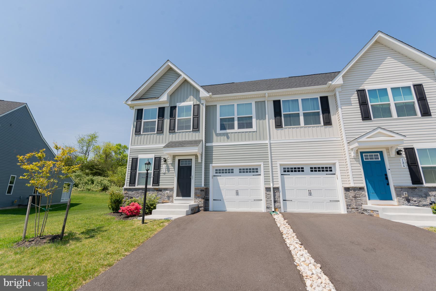 ARCADIA NORTH - Residential