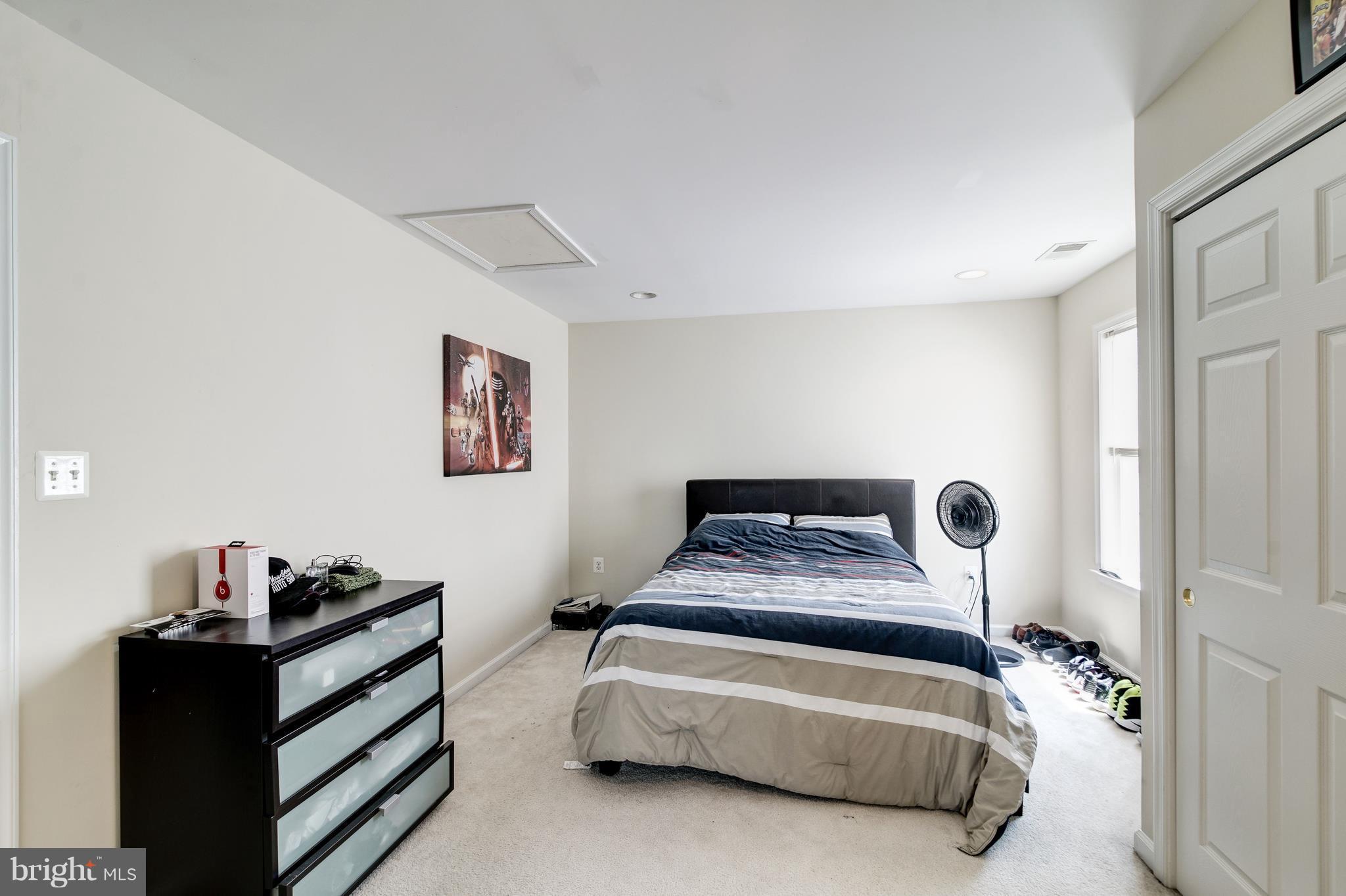 VILLAGE AT MOUNT GILEAD - Residential Lease