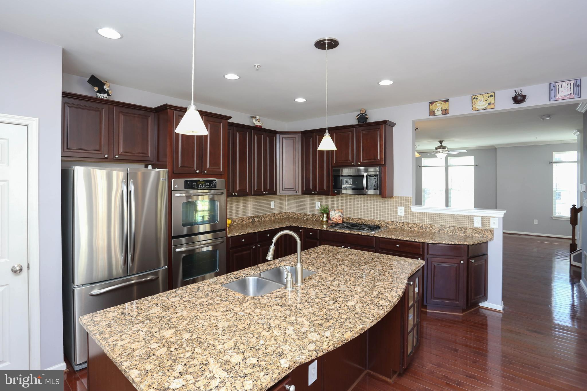 VILLAGES OF DORCHESTER - Residential Lease