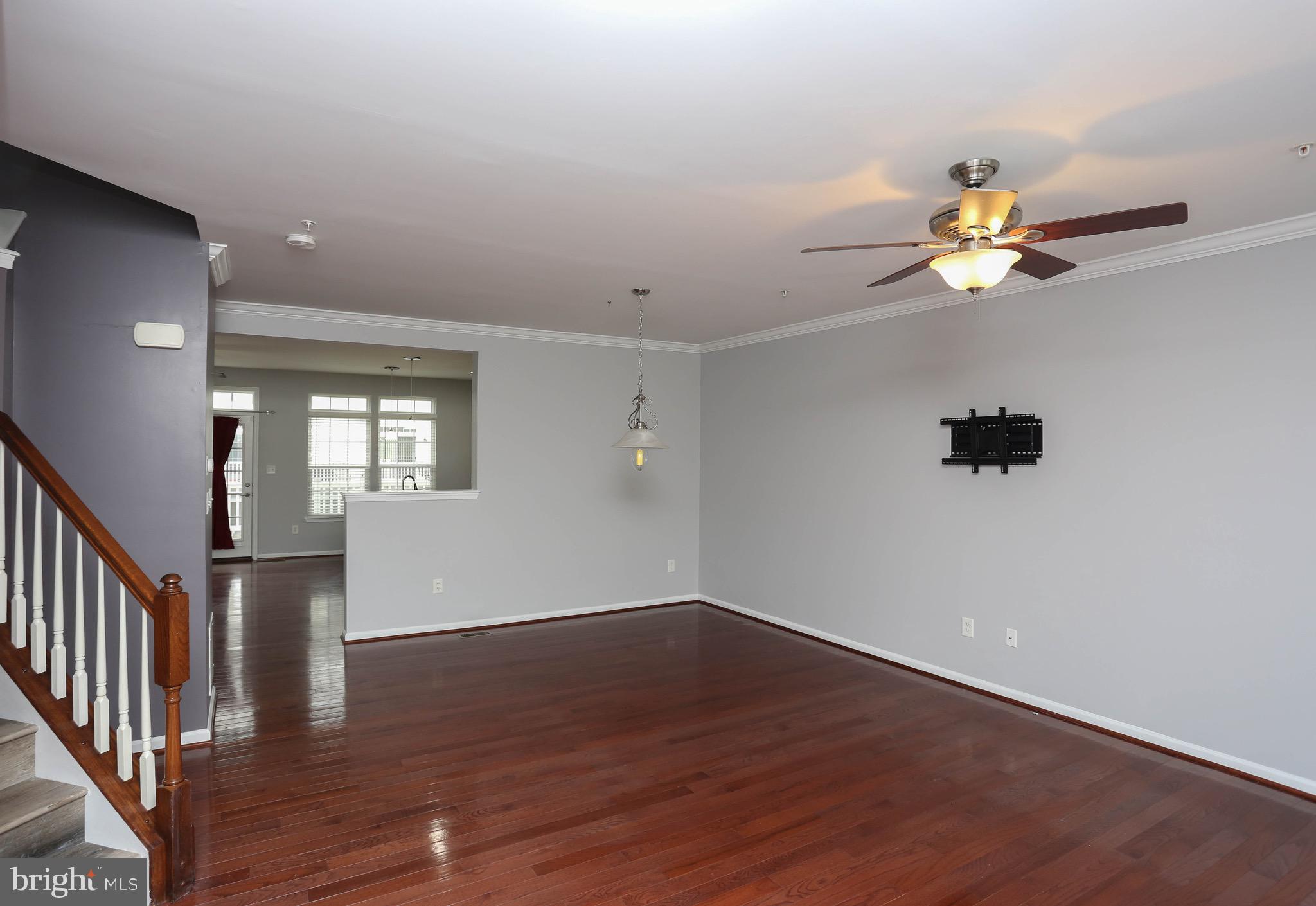 VILLAGES OF DORCHESTER - Residential Lease