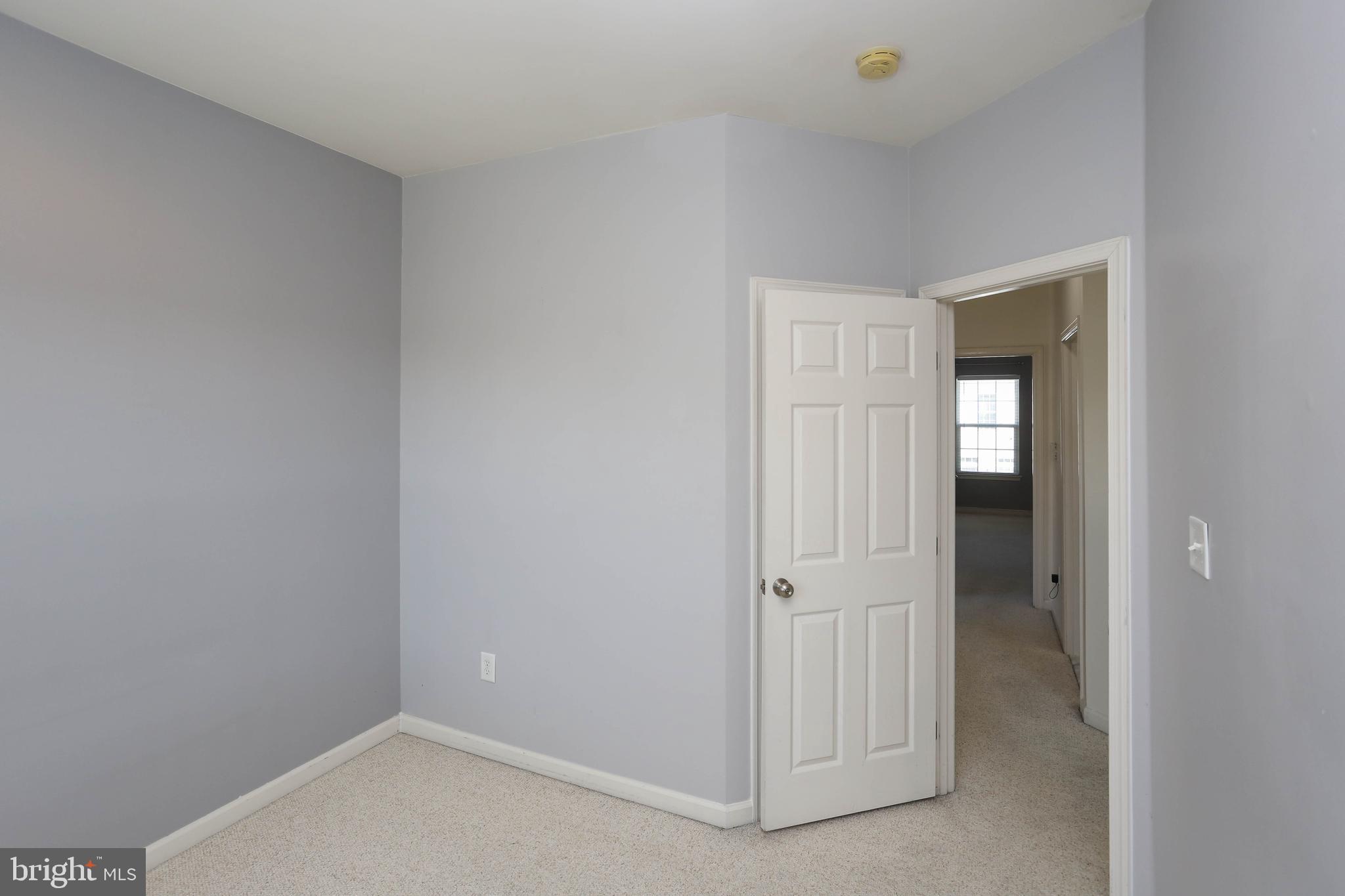 VILLAGES OF DORCHESTER - Residential Lease