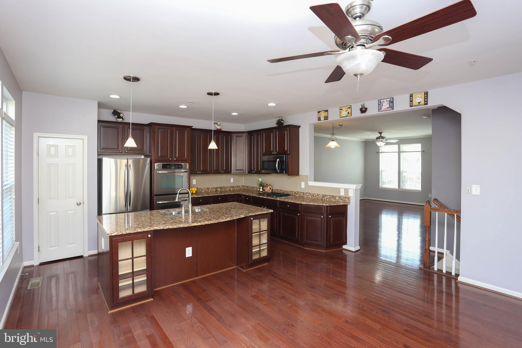 VILLAGES OF DORCHESTER - Residential Lease