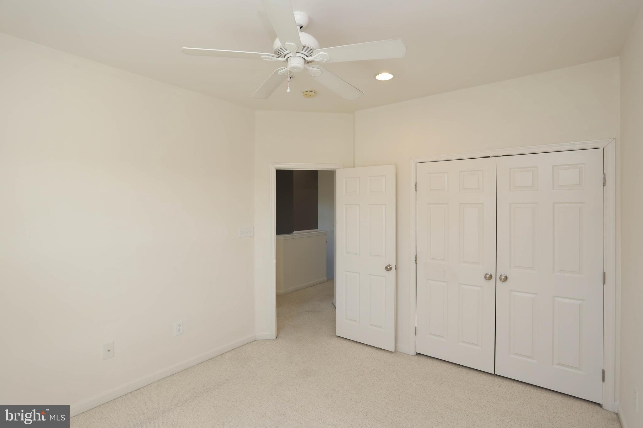 VILLAGES OF DORCHESTER - Residential Lease