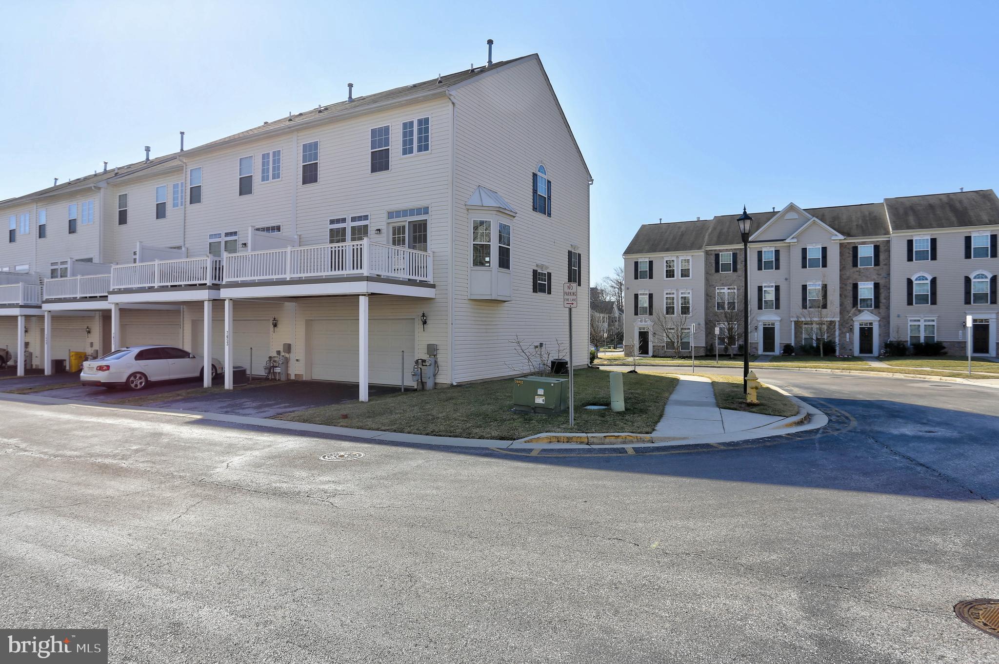 VILLAGES OF DORCHESTER - Residential Lease