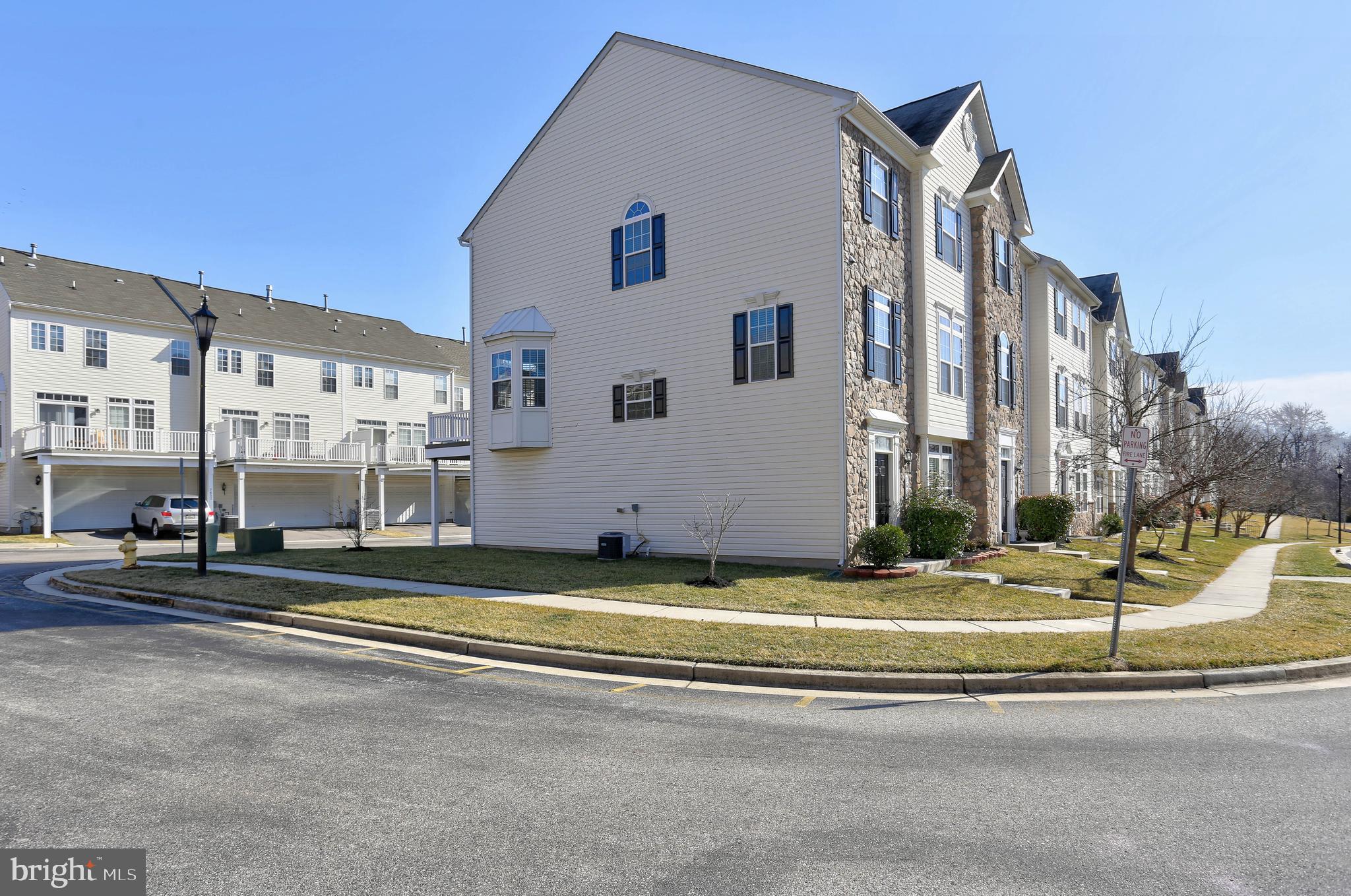 VILLAGES OF DORCHESTER - Residential Lease