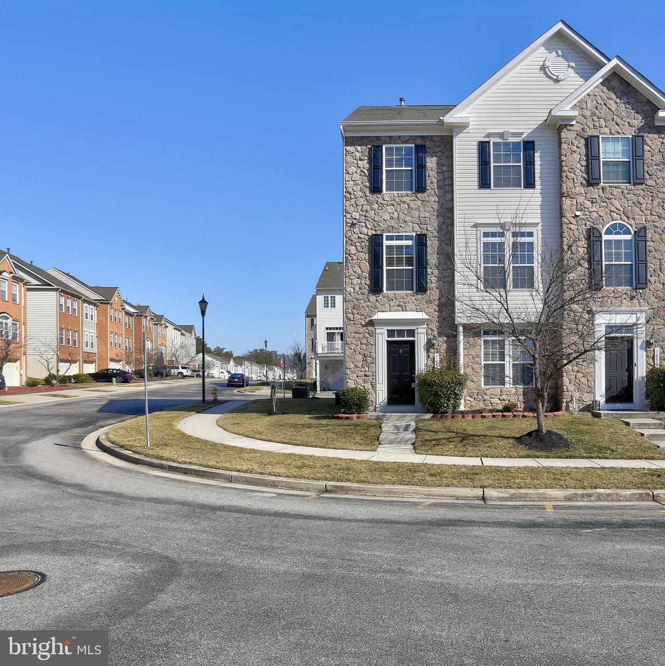 VILLAGES OF DORCHESTER - Residential Lease