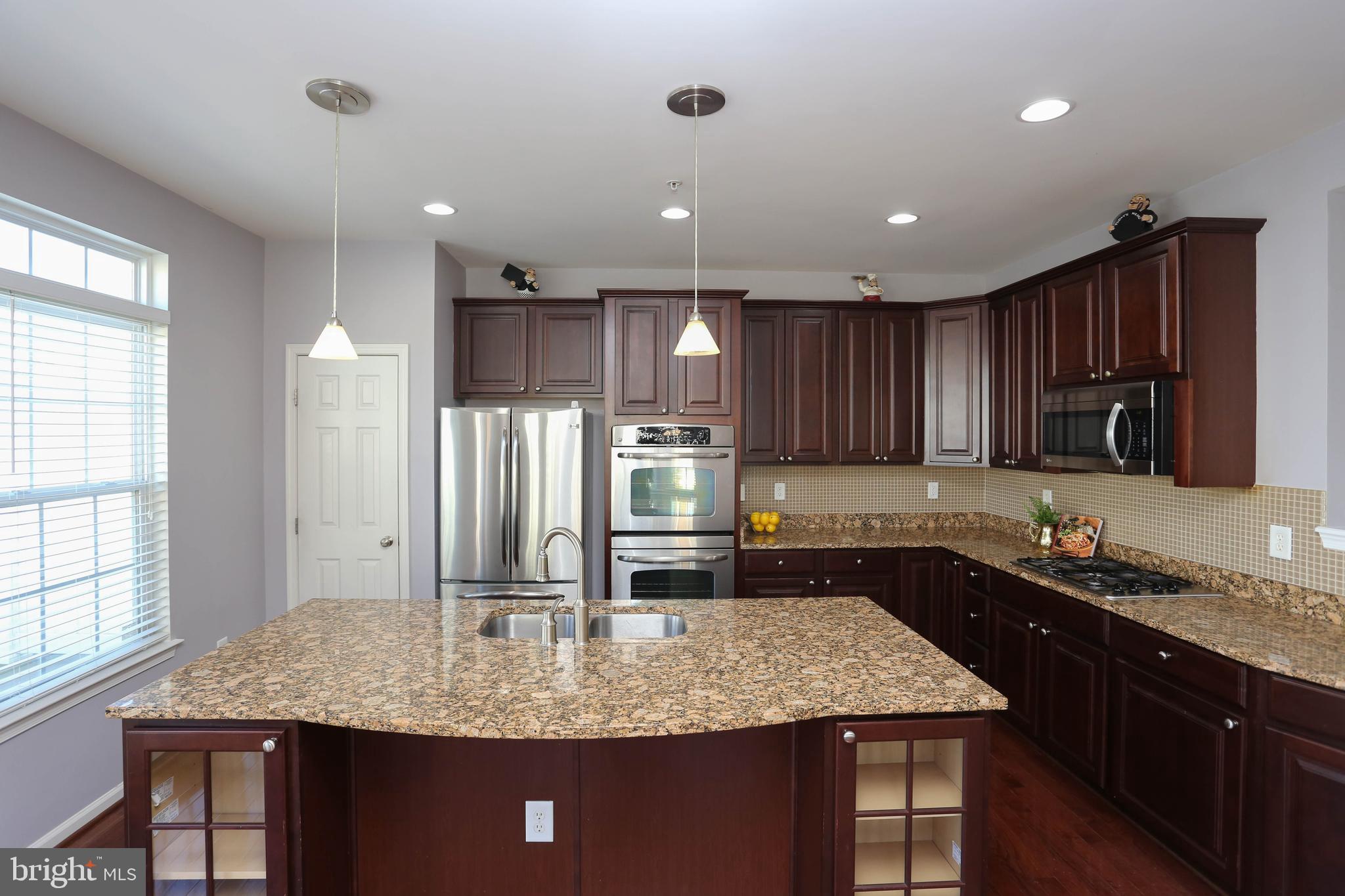 VILLAGES OF DORCHESTER - Residential Lease