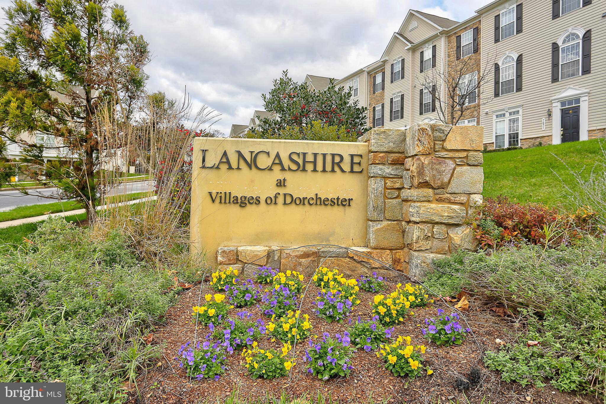 VILLAGES OF DORCHESTER - Residential Lease