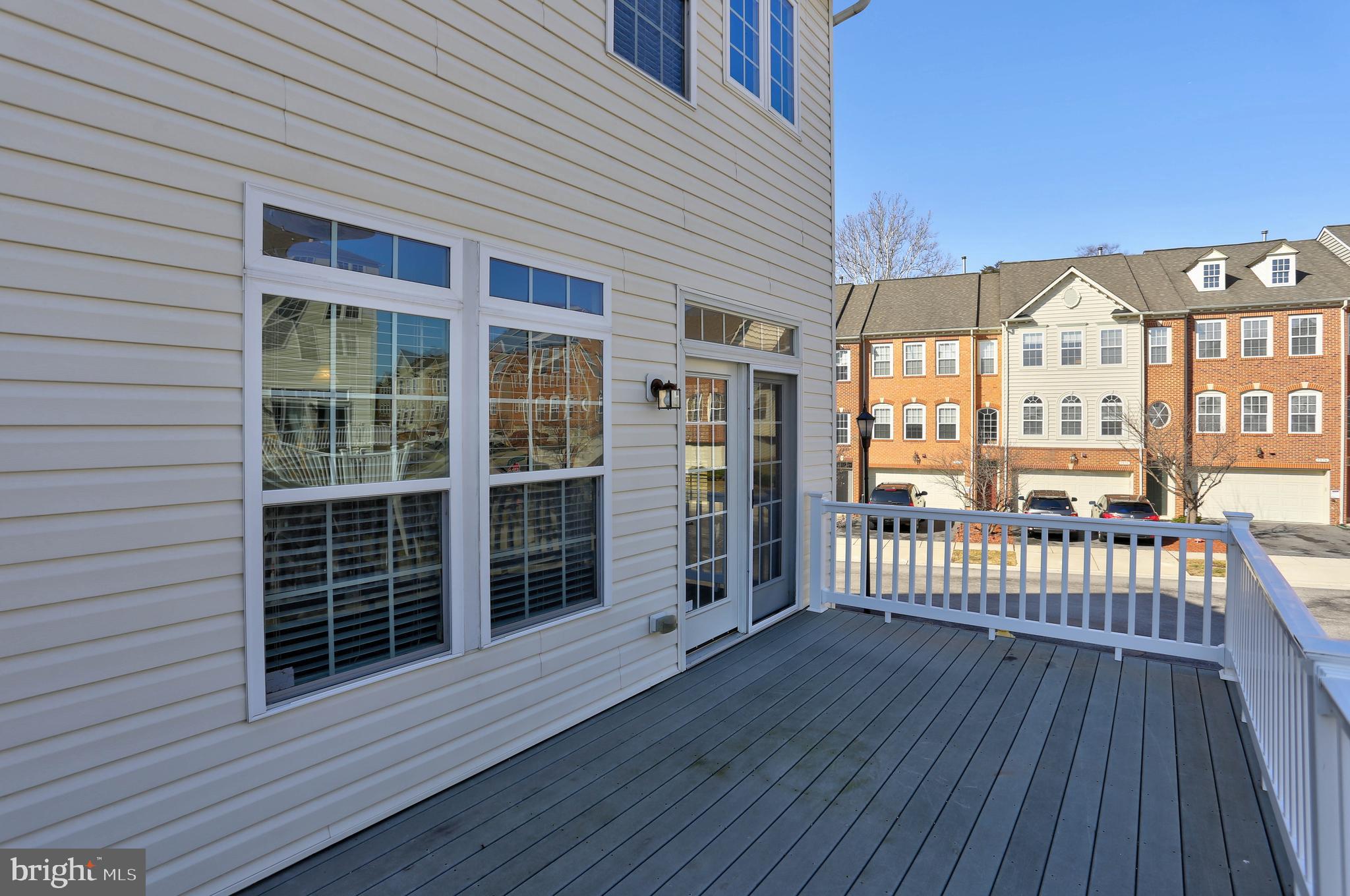 VILLAGES OF DORCHESTER - Residential Lease