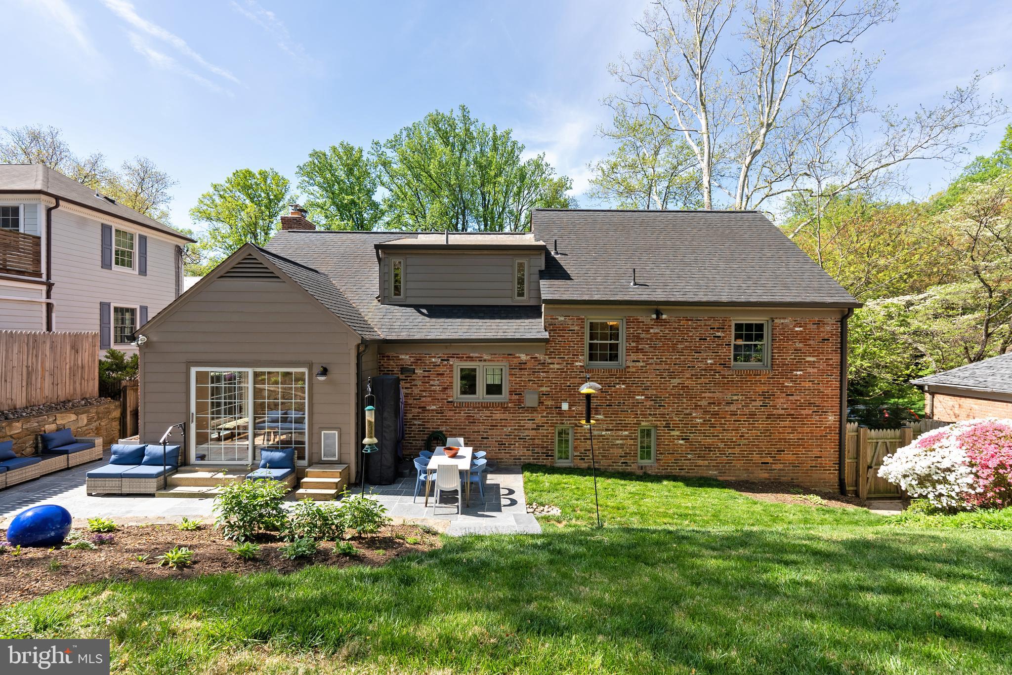 WESTMORELAND HILLS - Residential