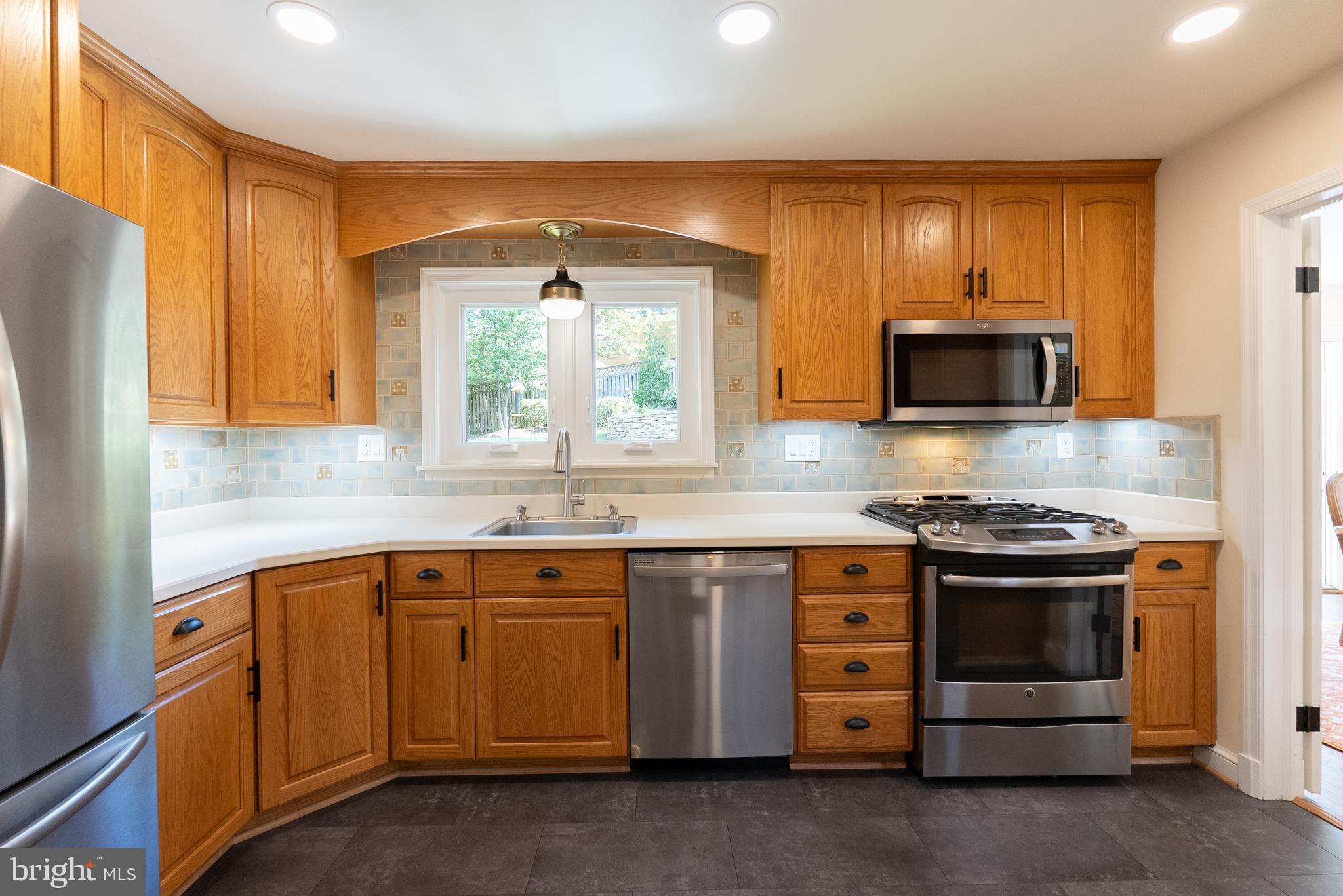 WESTMORELAND HILLS - Residential