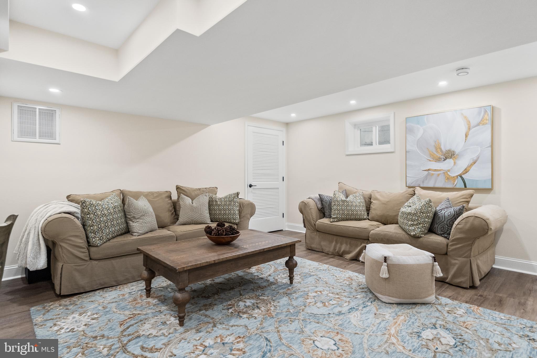 WESTMORELAND HILLS - Residential