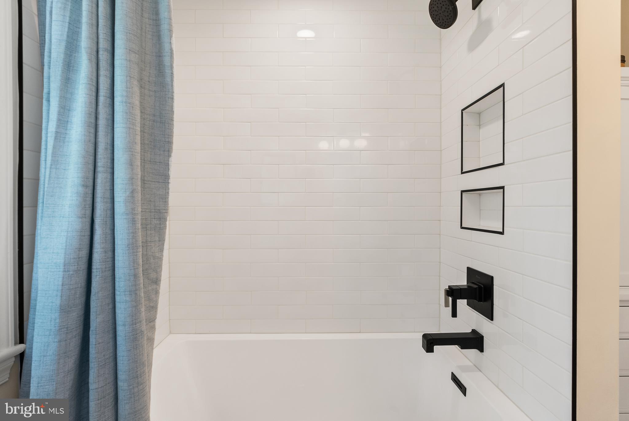 WESTMORELAND HILLS - Residential