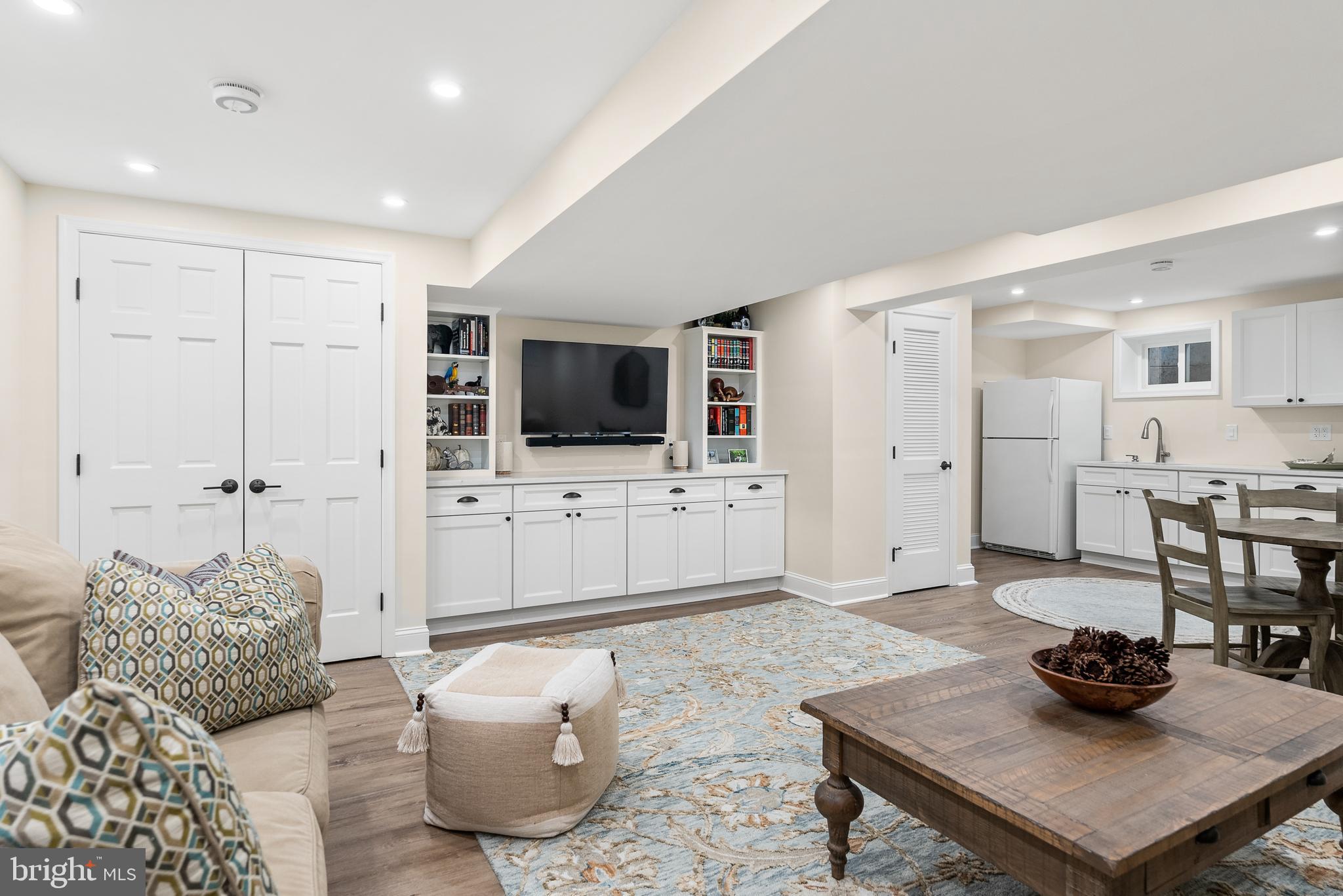 WESTMORELAND HILLS - Residential