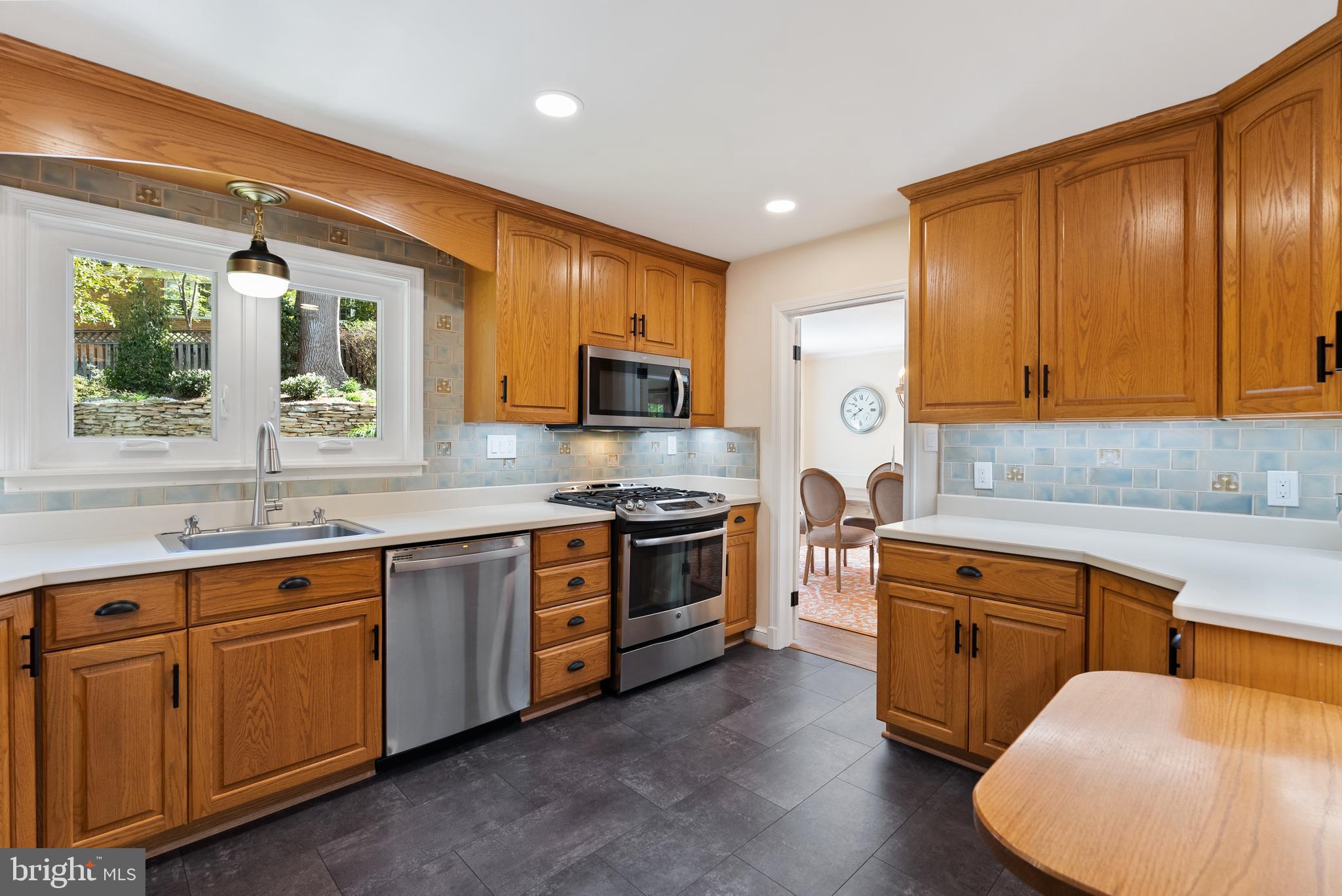 WESTMORELAND HILLS - Residential