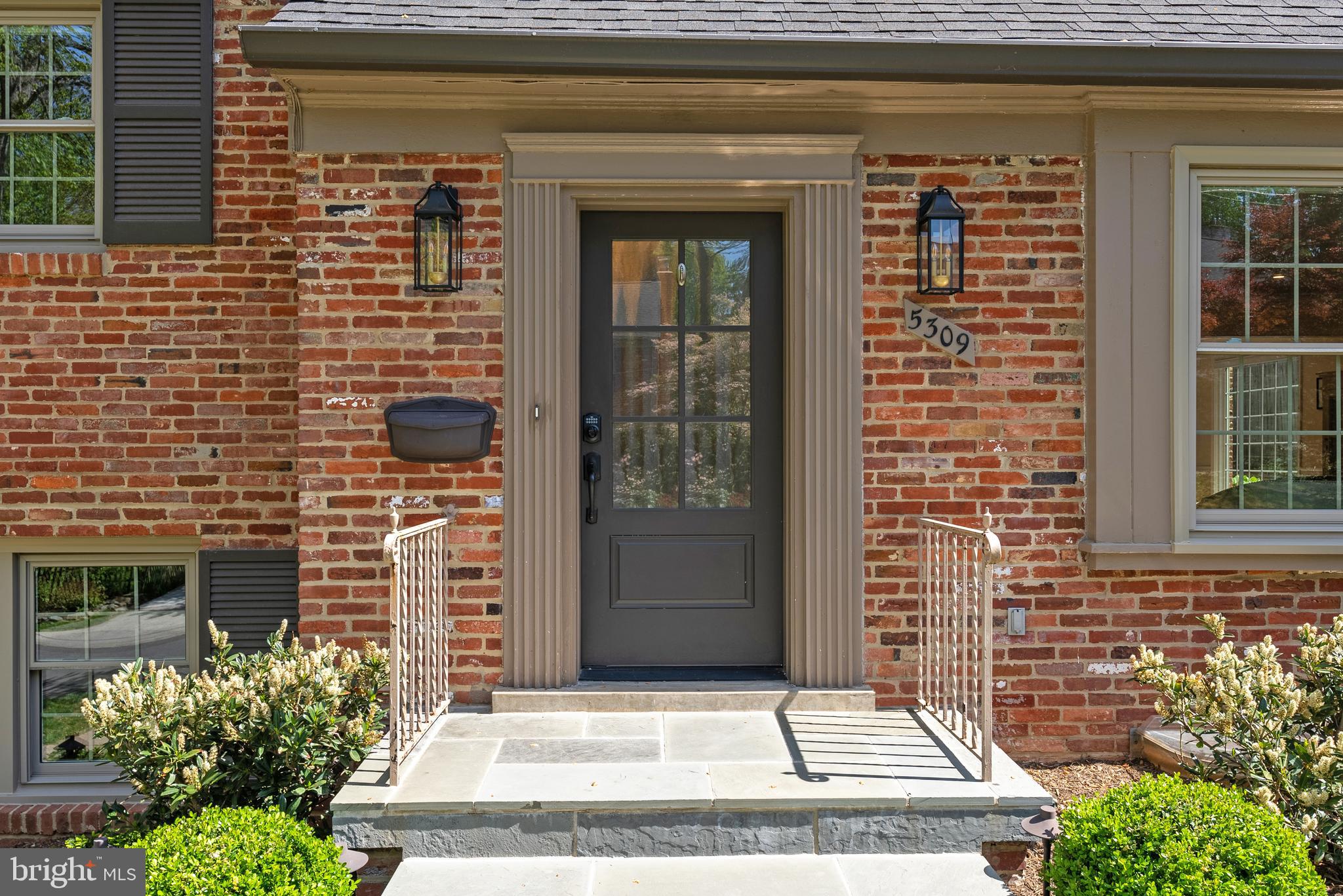 WESTMORELAND HILLS - Residential