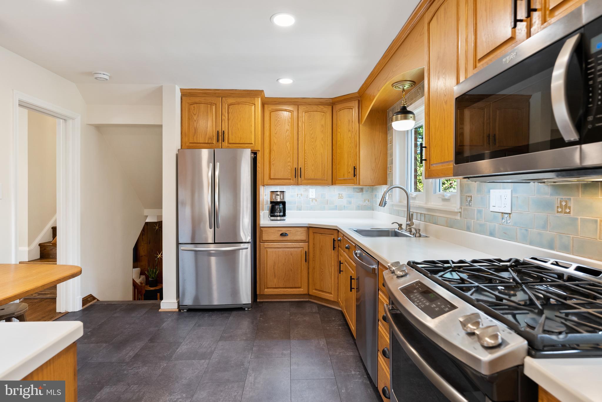 WESTMORELAND HILLS - Residential