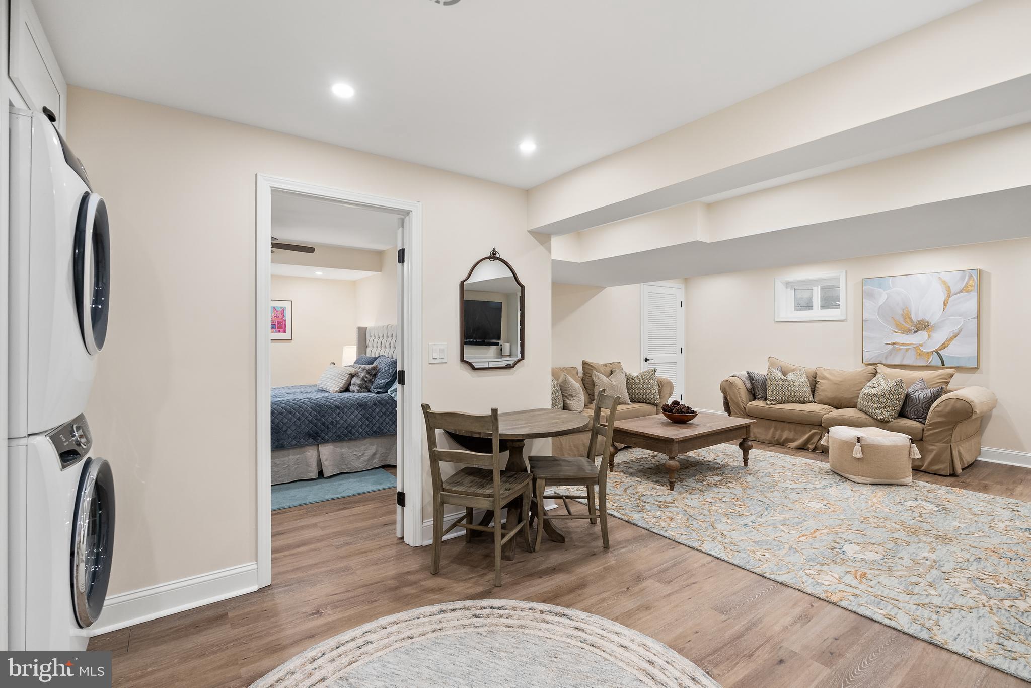 WESTMORELAND HILLS - Residential