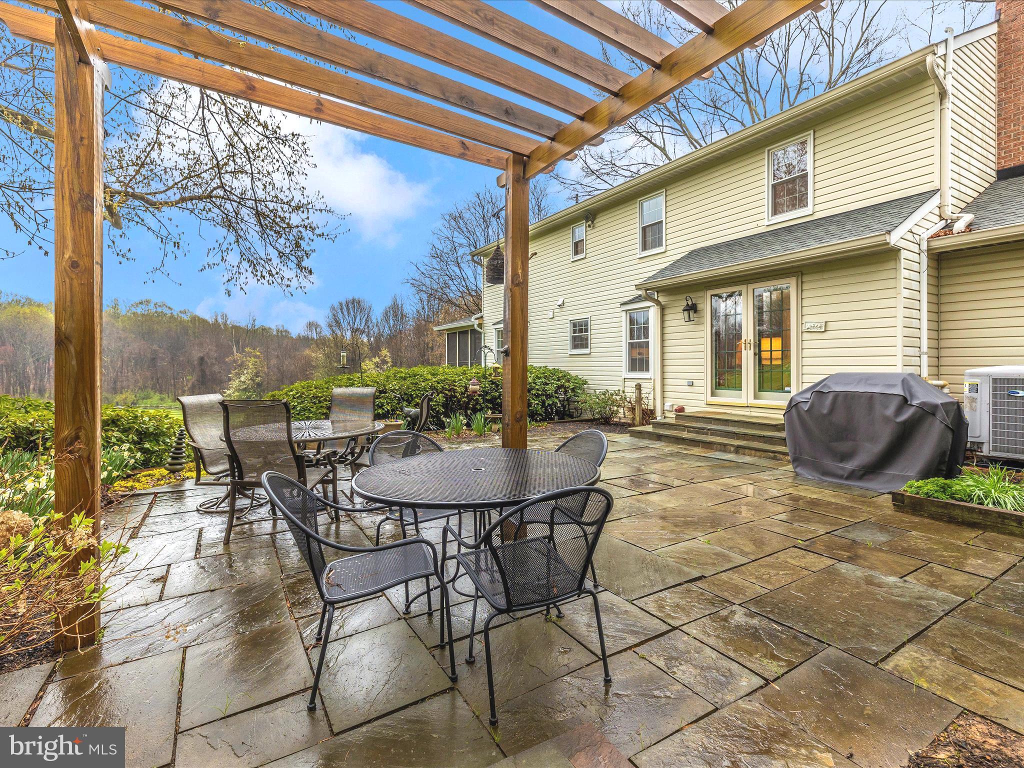 BLACK HILL ESTATES - Residential