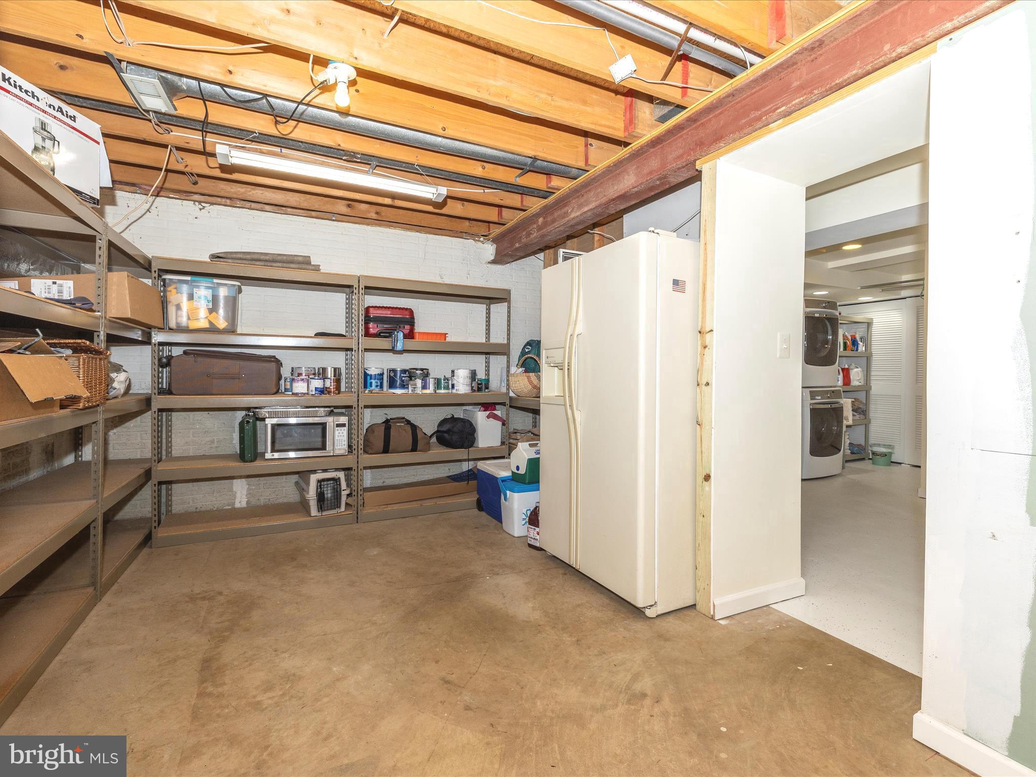 BLACK HILL ESTATES - Residential