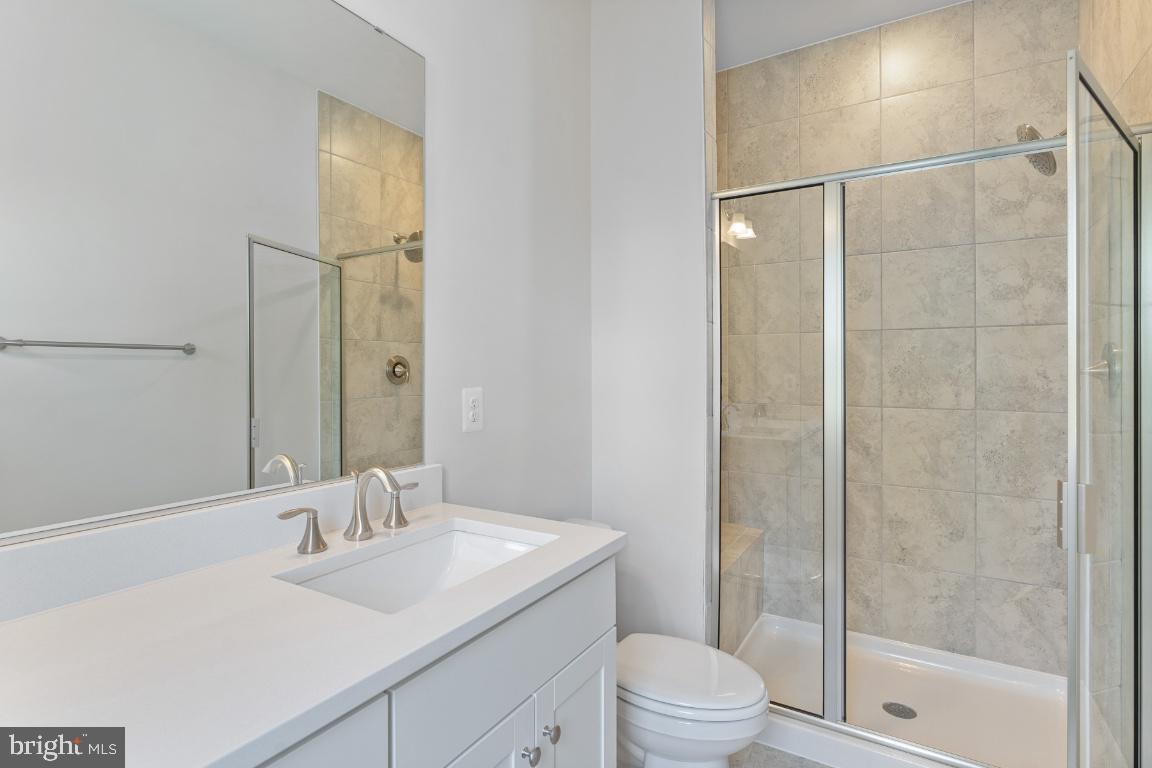 DAMASCUS VILLAGE - Residential