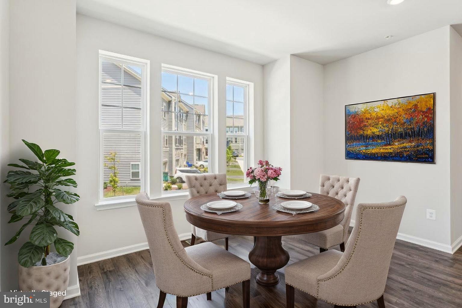 DAMASCUS VILLAGE - Residential