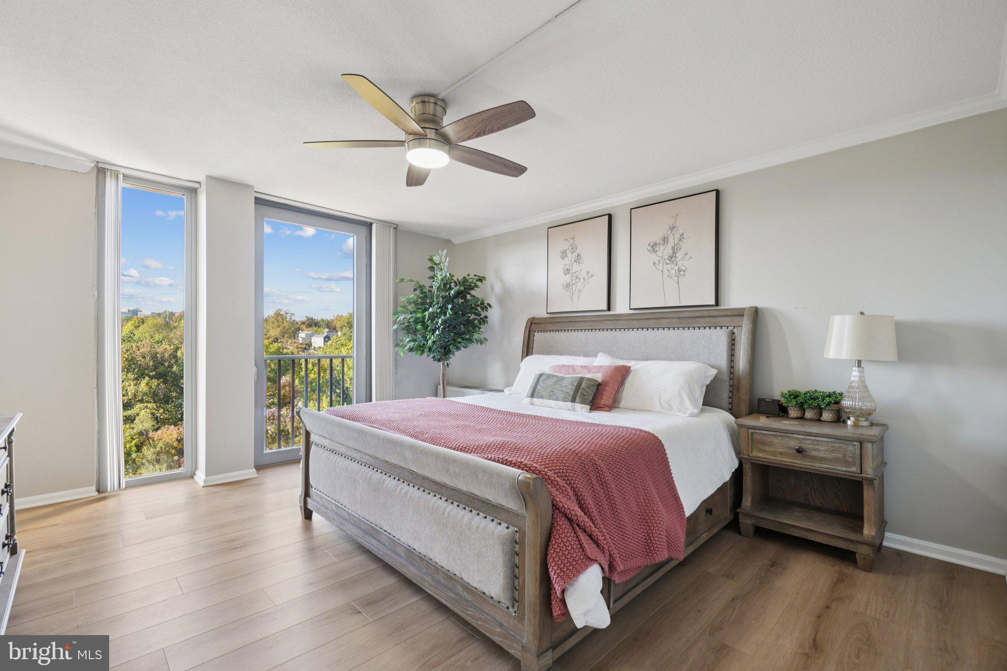 THE CARLTON - Residential