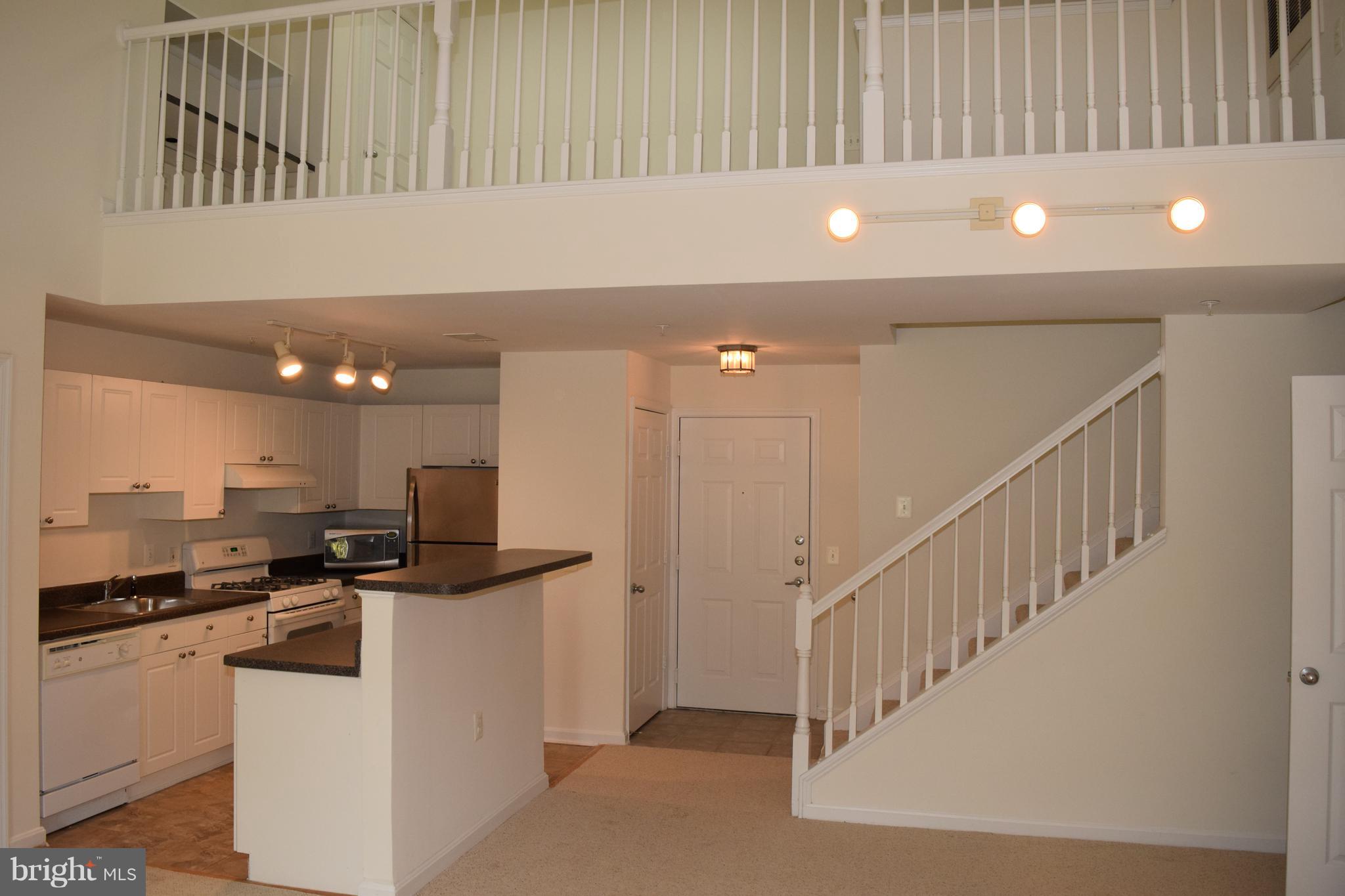 FAIRFAX RIDGE - Residential Lease