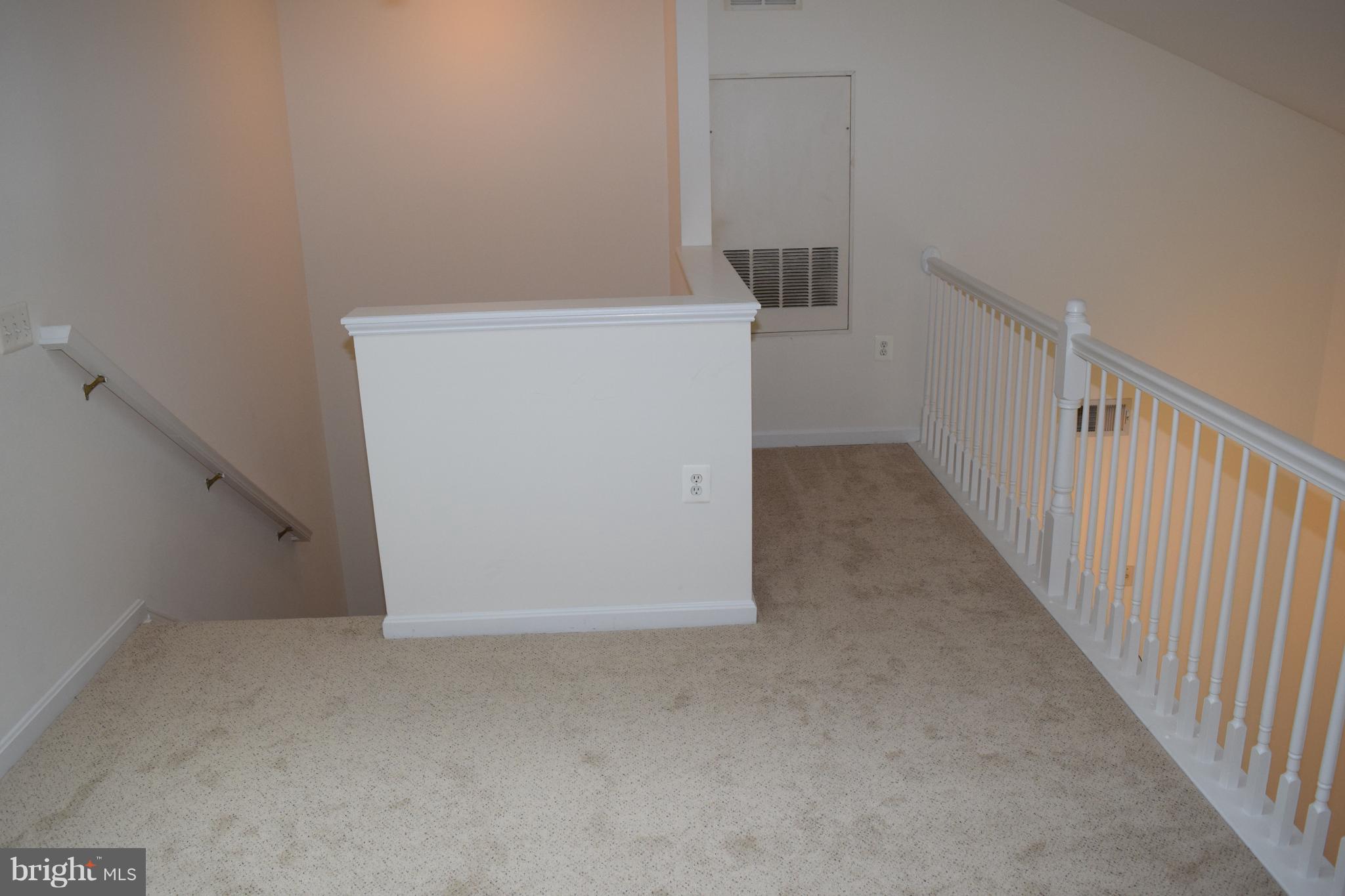 FAIRFAX RIDGE - Residential Lease