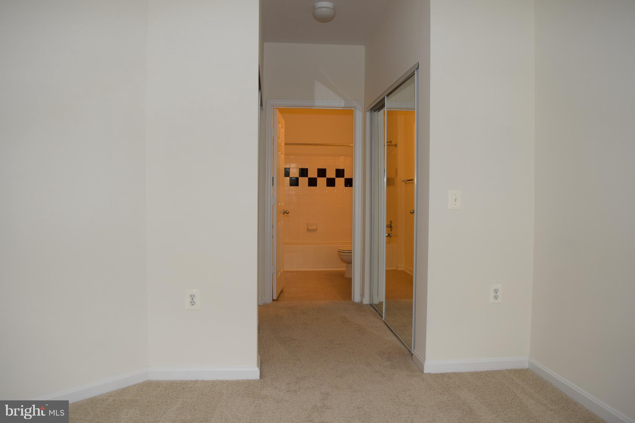 FAIRFAX RIDGE - Residential Lease