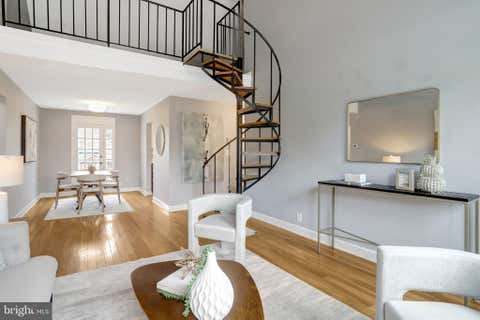 Photo of 3052 S Buchanan Street #C1, ARLINGTON, VA 22206 (MLS # VAAR2077270)