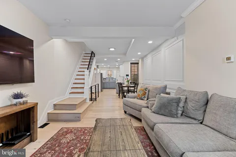 902 N 29th Street, Philadelphia, PA 19130 - #: PAPH2462630