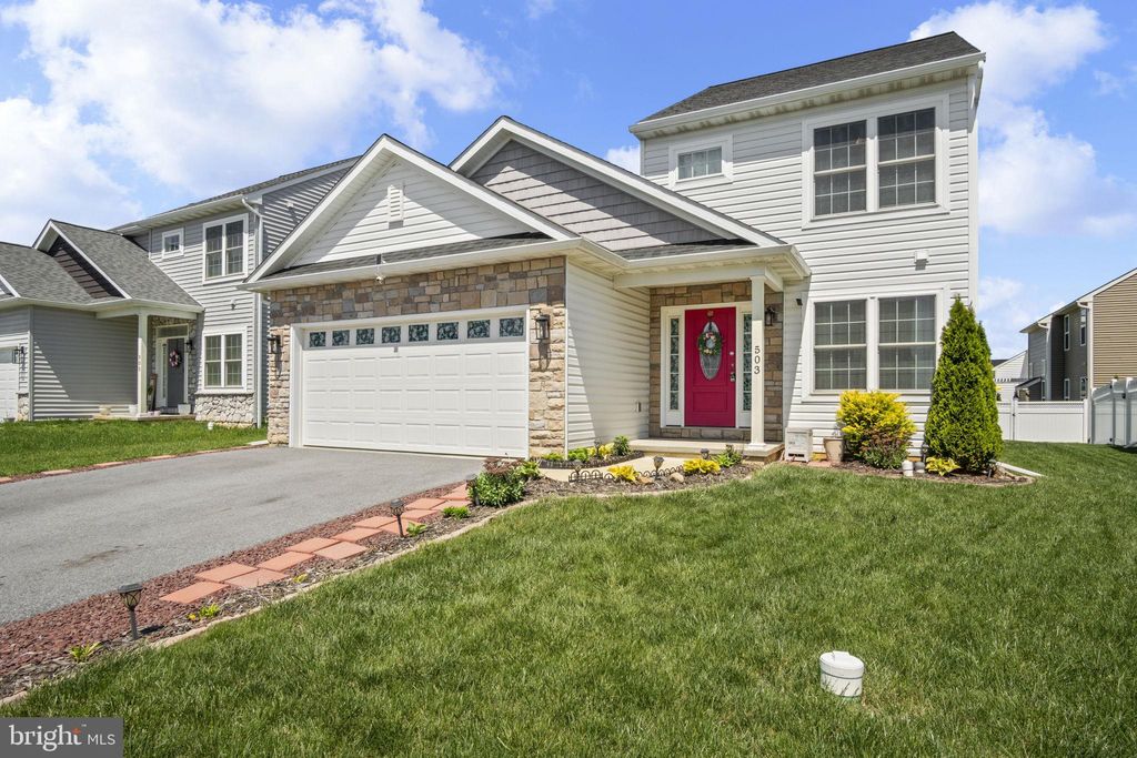 Photo of 503 Jared Way, NEW HOLLAND, PA 17557 (MLS # PALA2068884)