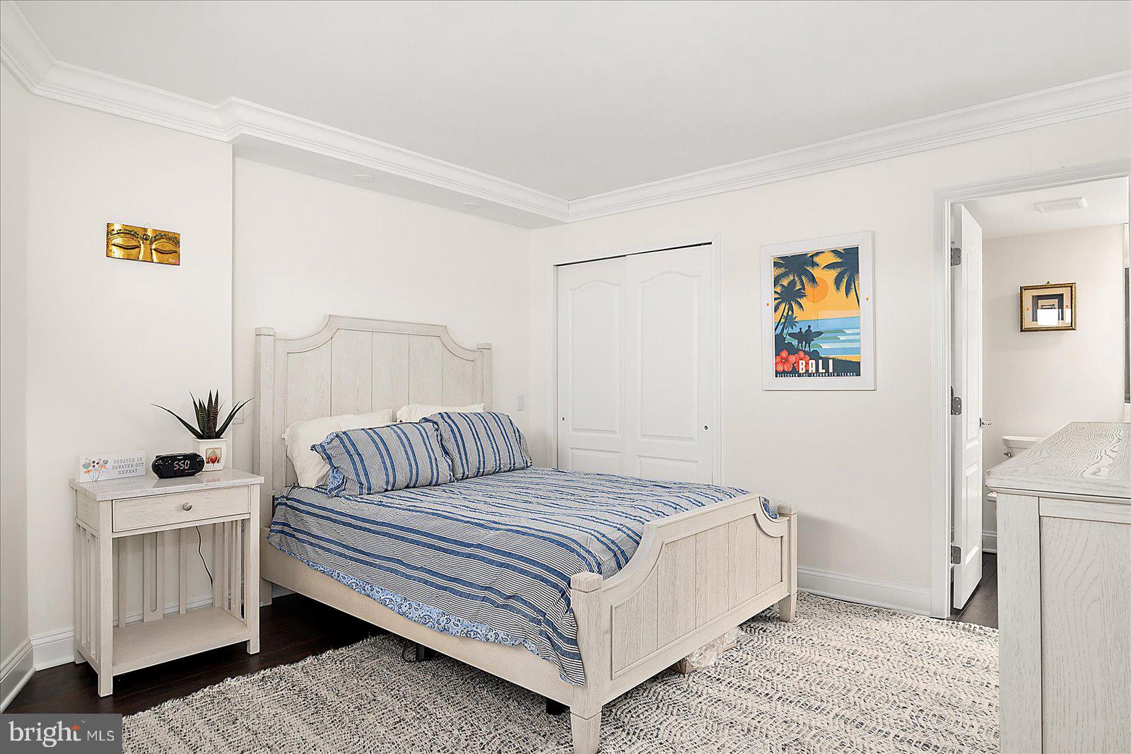 SEA COLONY EAST - Residential