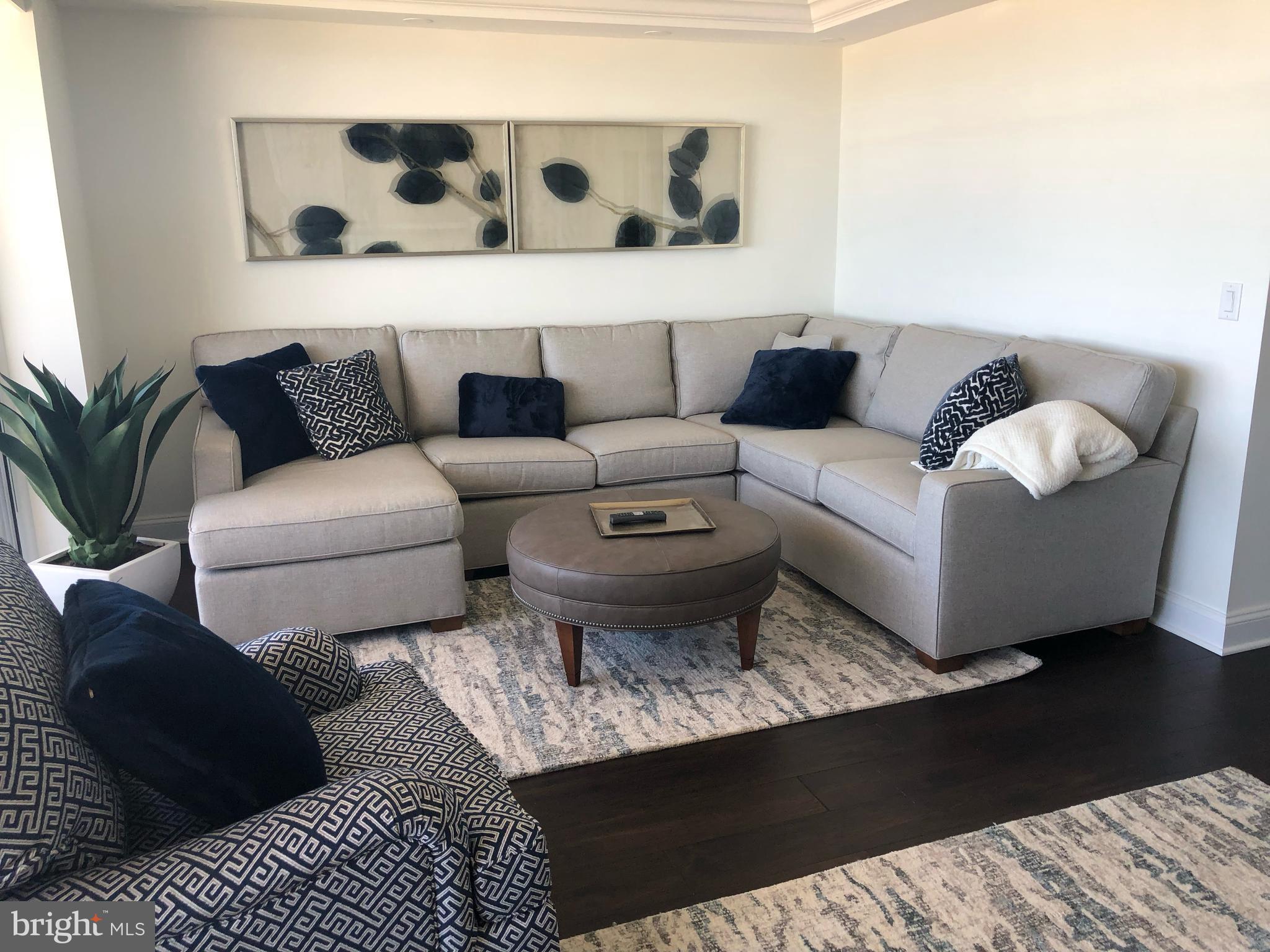 903 N EDGEWATER HOUSE ROAD