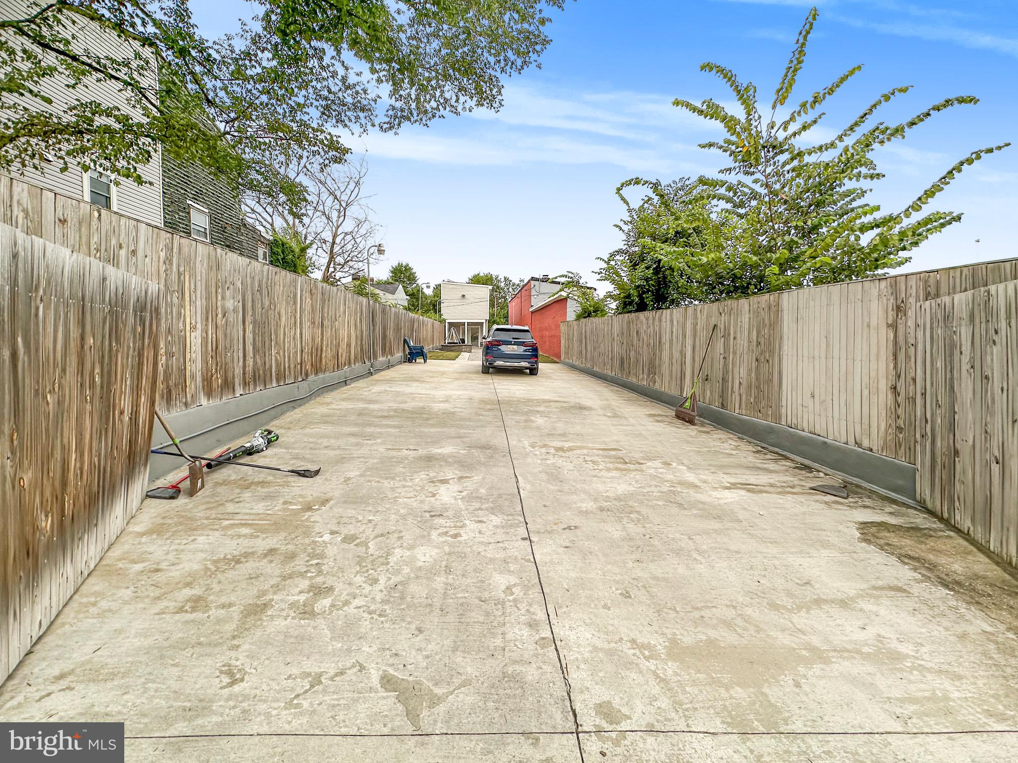 GWYNN FALLS - Residential